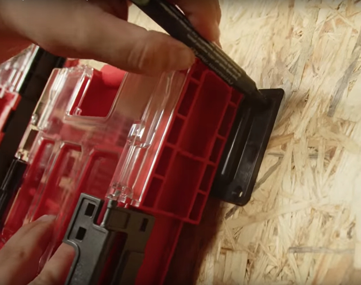 Uchwyty ścienne do organizerów Qbrick ONE Rodzaj inny