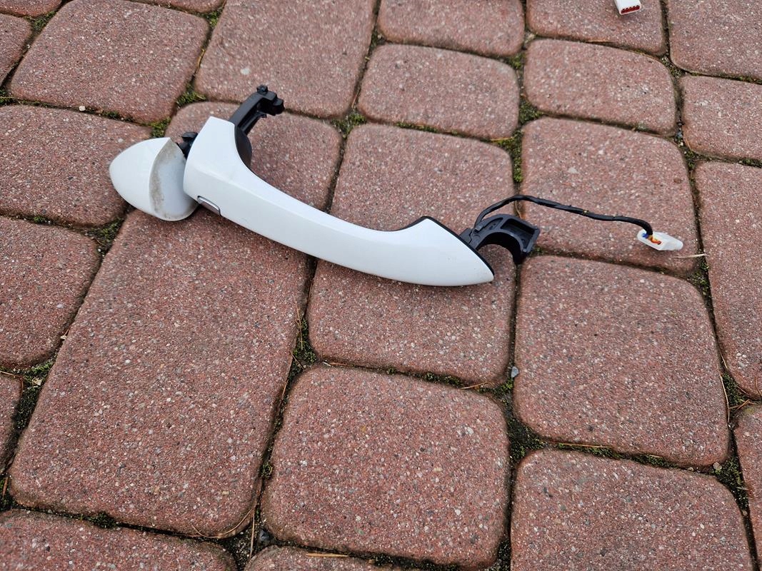 handle bezprzewodowa Opel Insignia B biala KEYLESS