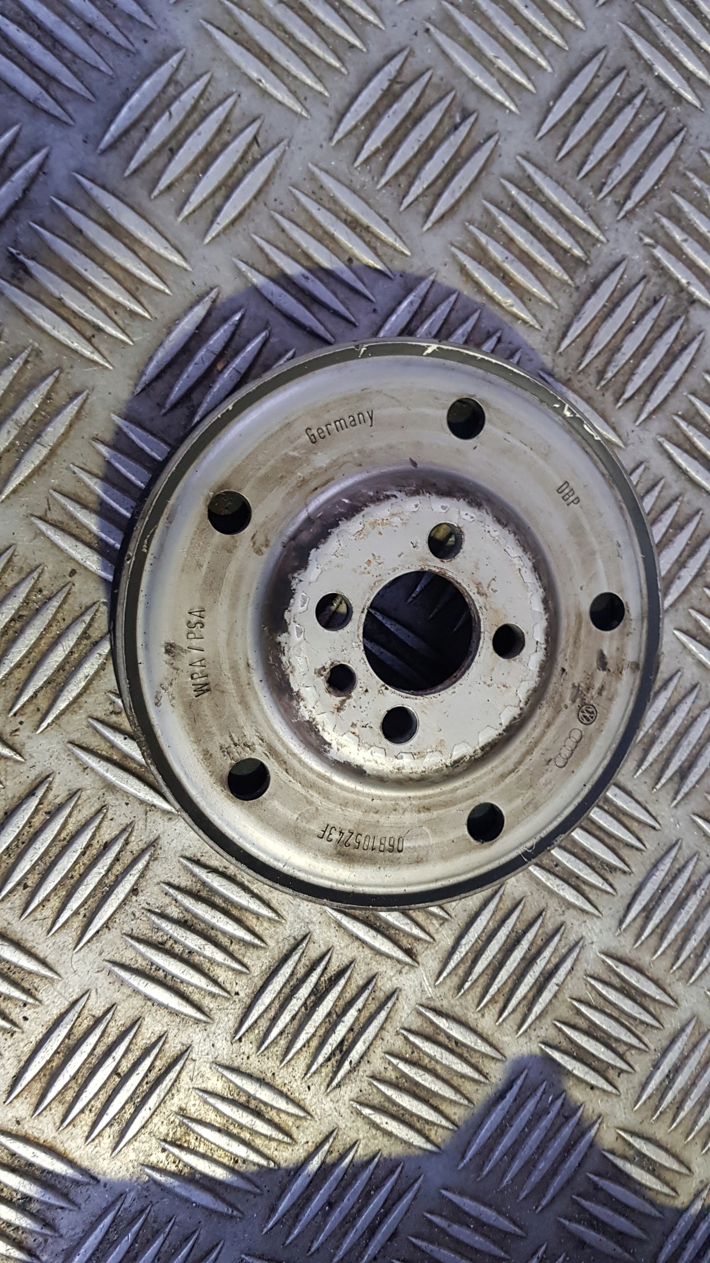AUDI A4 B6 2.0 ALT pulley 06b105243f