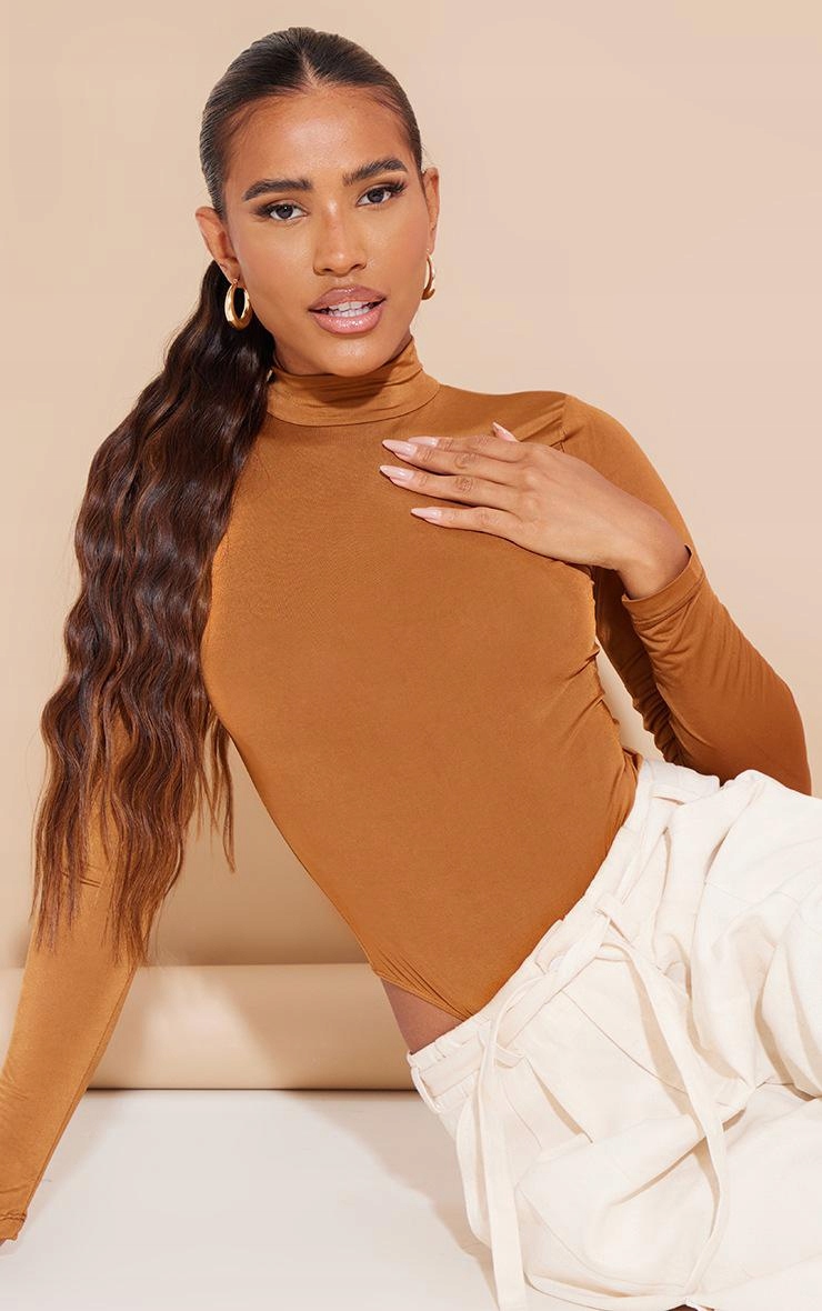 3E0B47 A02 PRETTYLITTLETHING BODY SLINKY BRĄZOWE XS Fason majtek stringi