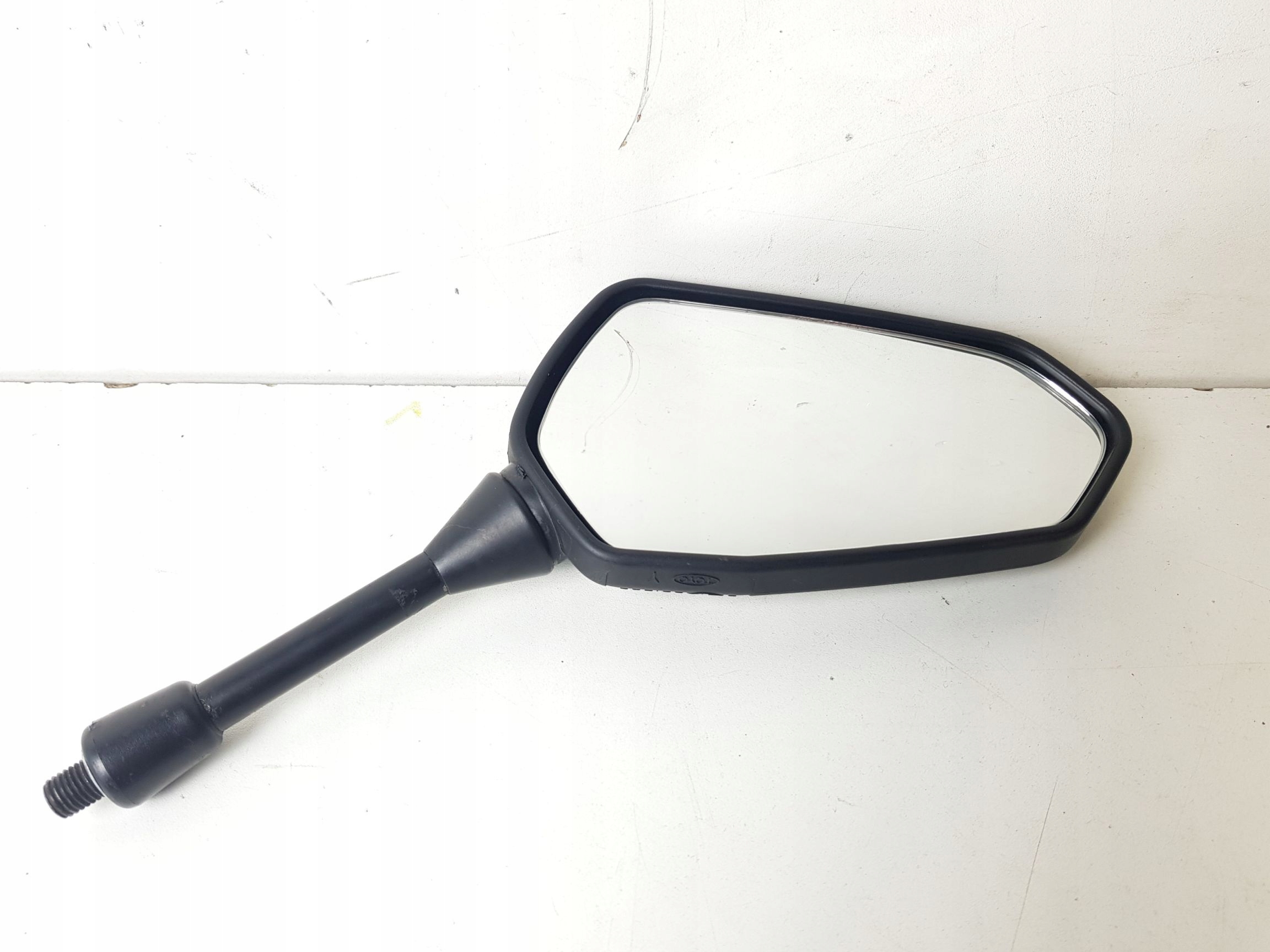 YAMAHA F1 RN16 LUSTERKO PRAWE