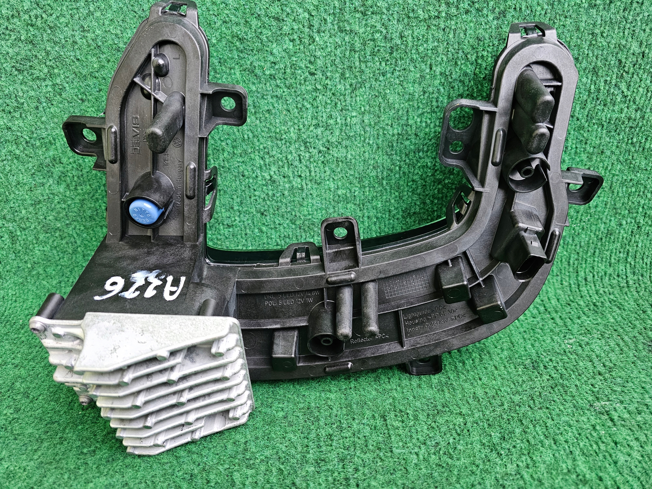 галоген левая led vw UP РЕСТАЙЛИНГ 12E941055E оригинал