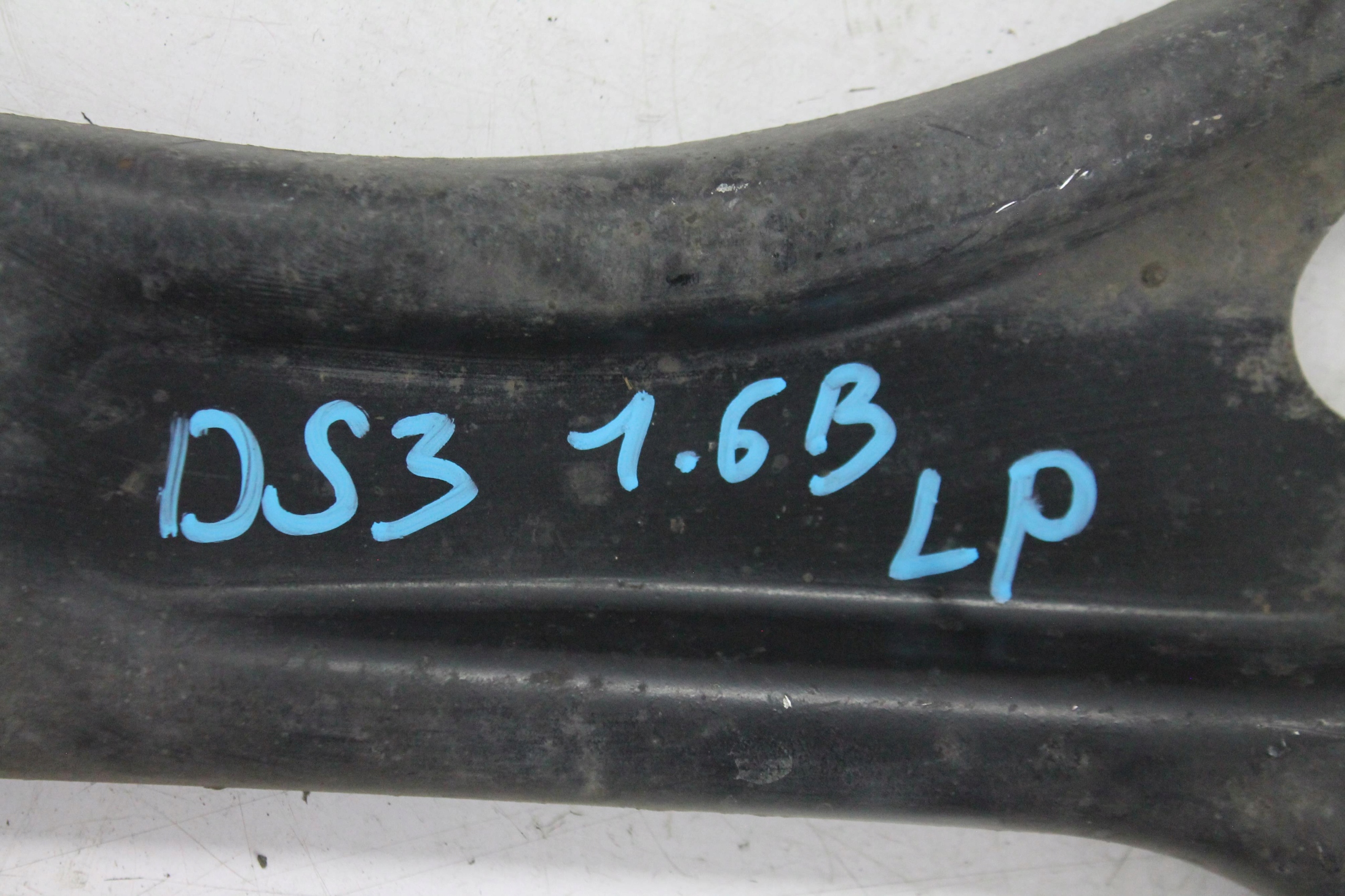 arm left front front CITROEN DS3 10-16