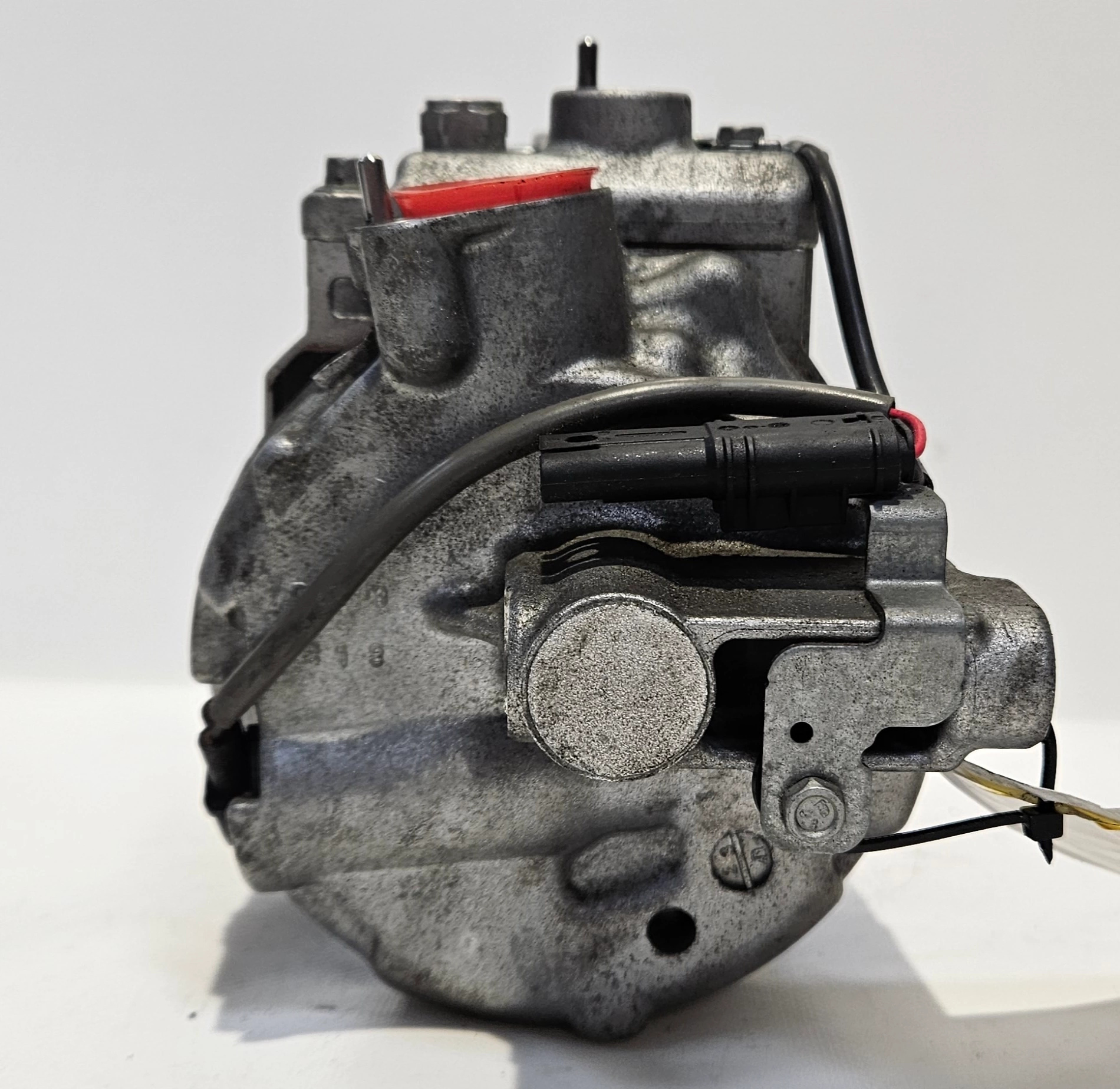 kompresor klimatizaci BMW OE 9217868-04