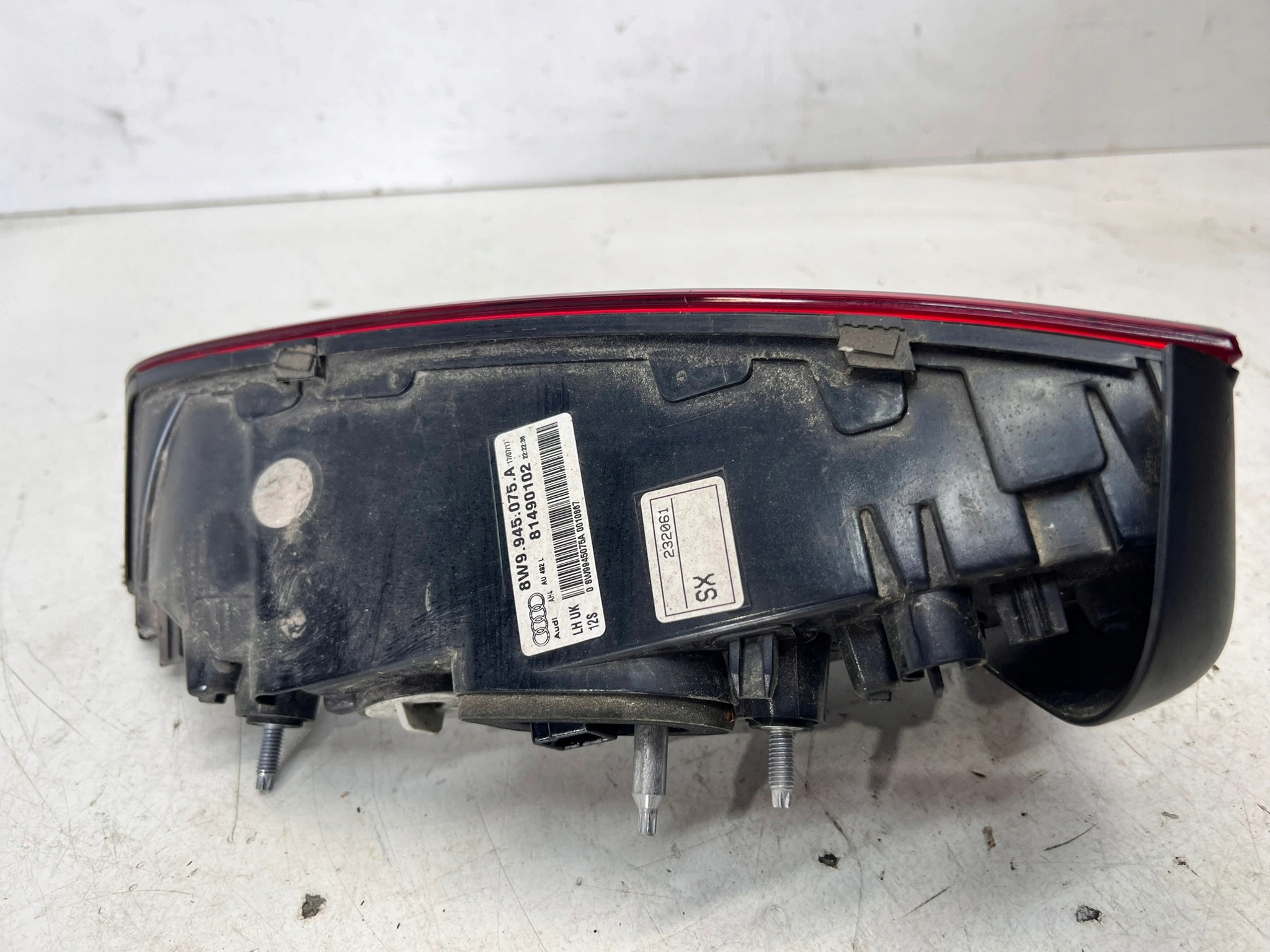 light left rear part to the bonnet AUDI A4 B9 AVANT 8W9945075A