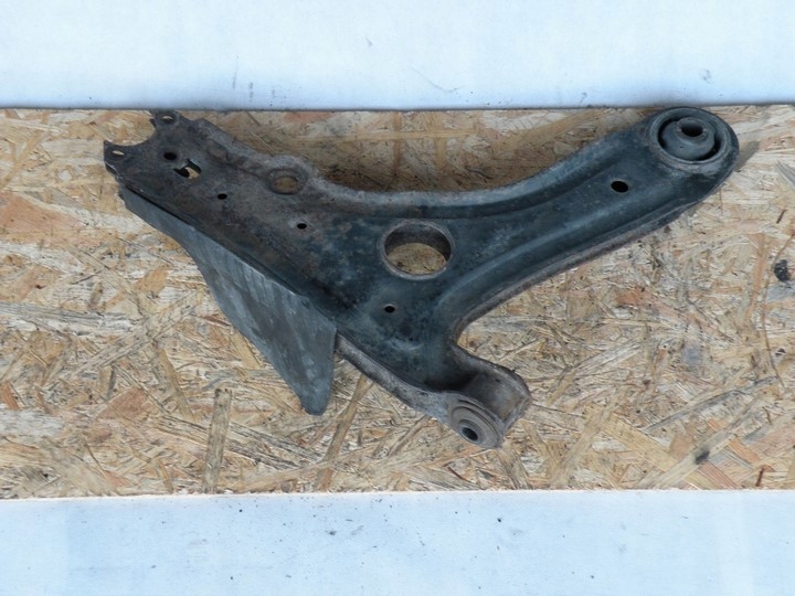 Querlenker Achsträgers SEAT TOLEDO links SEAT