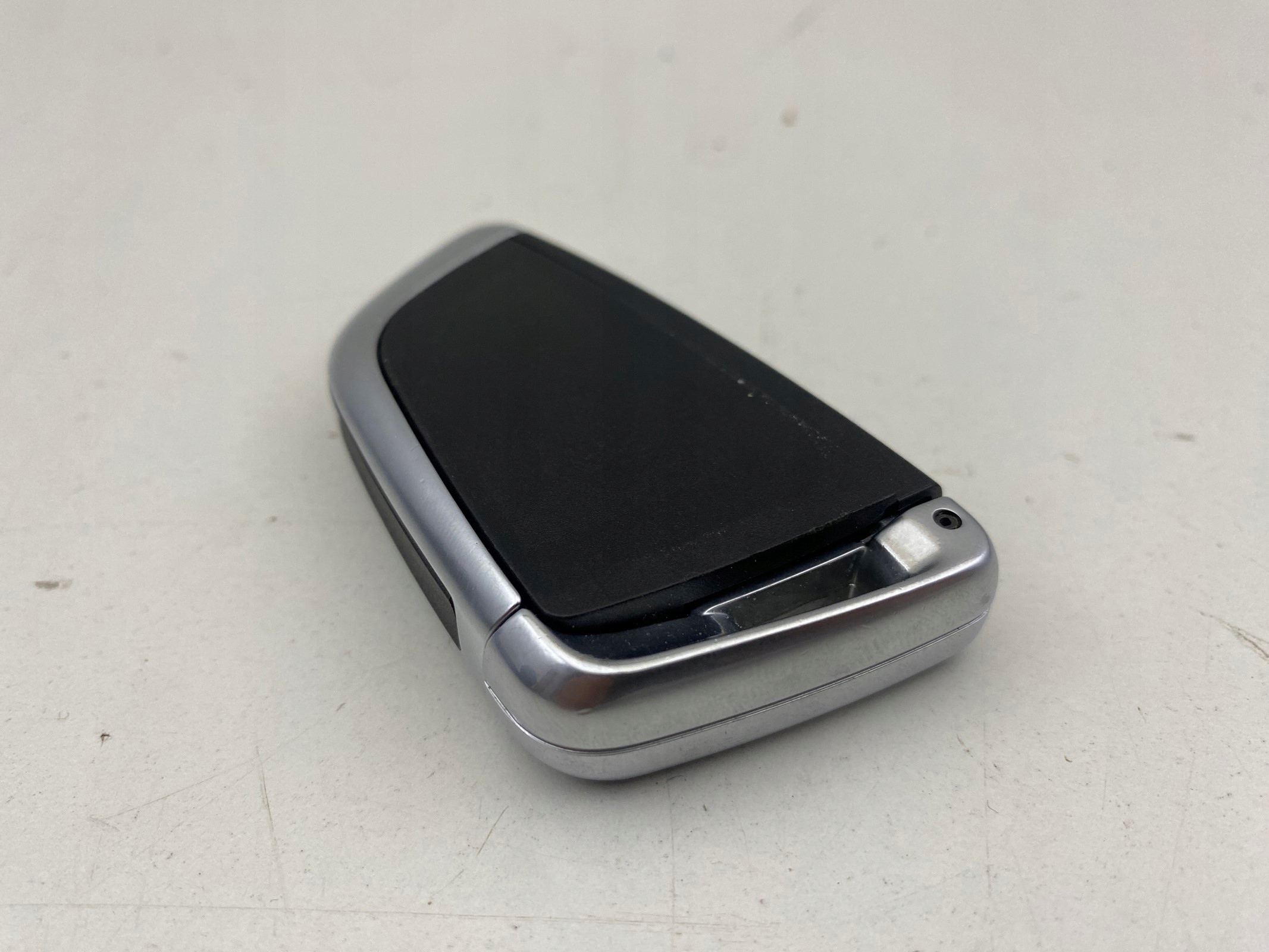 BMW 1 2 3 4 5 6 7 KLUCZYK KEYLESS 8708338 Producent części BMW OE