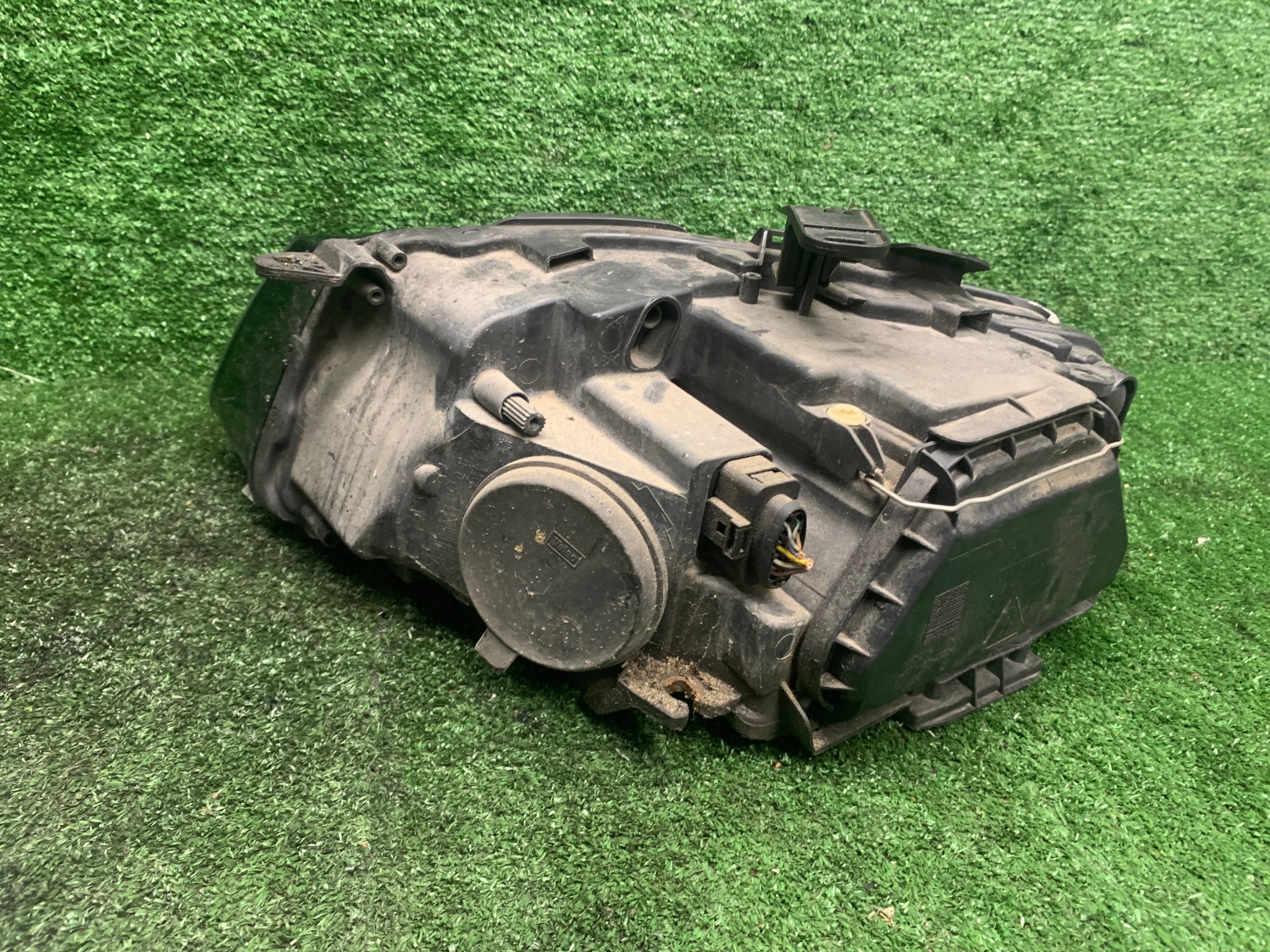 AUDI A5 S5 REFLEKTOR light front left right 8T0941003AB 8T0941004AB