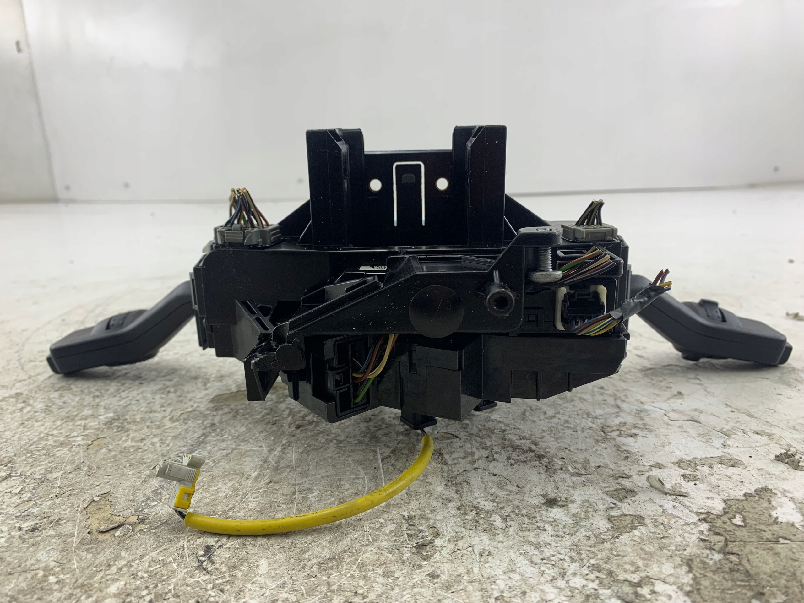 FORD FOCUS MK2 steering wheel levers and controls 4M5T14A664AB