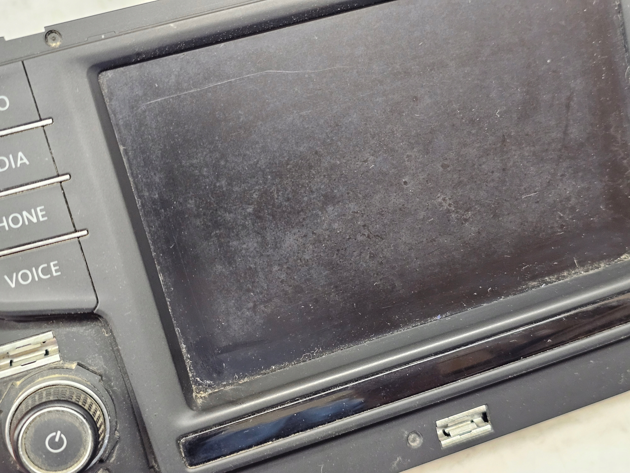 VOLKSWAGEN PASSAT B8 EKRAN display RADIA navigation devices 3G0919605D