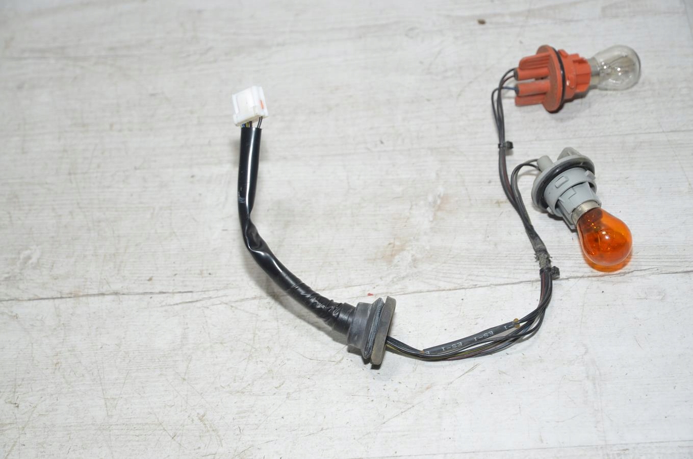 bundle lights rear part Hyundai i20 II lift 5d