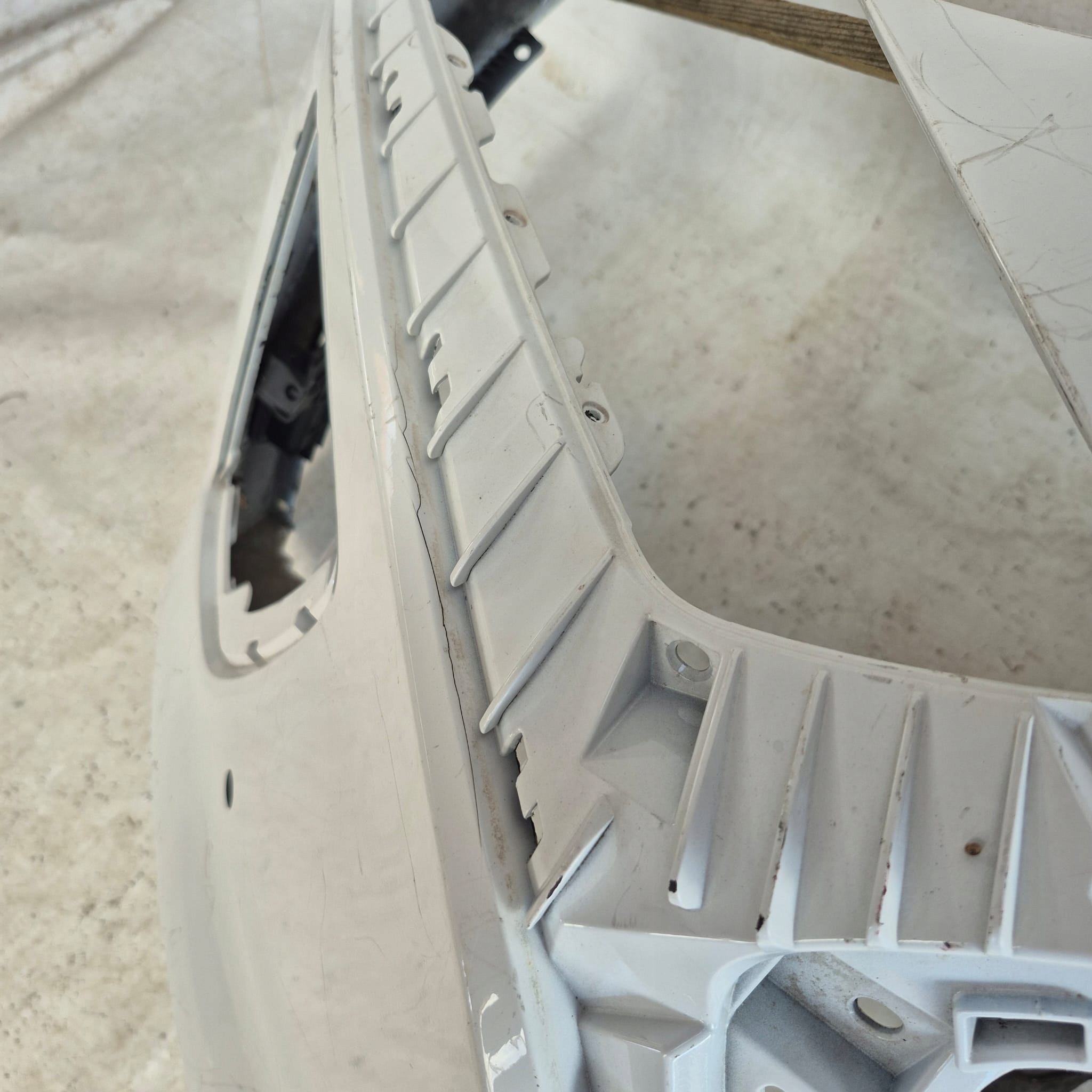 HYUNDAI IONIQ LIFT 19-22 bumper front front PDC