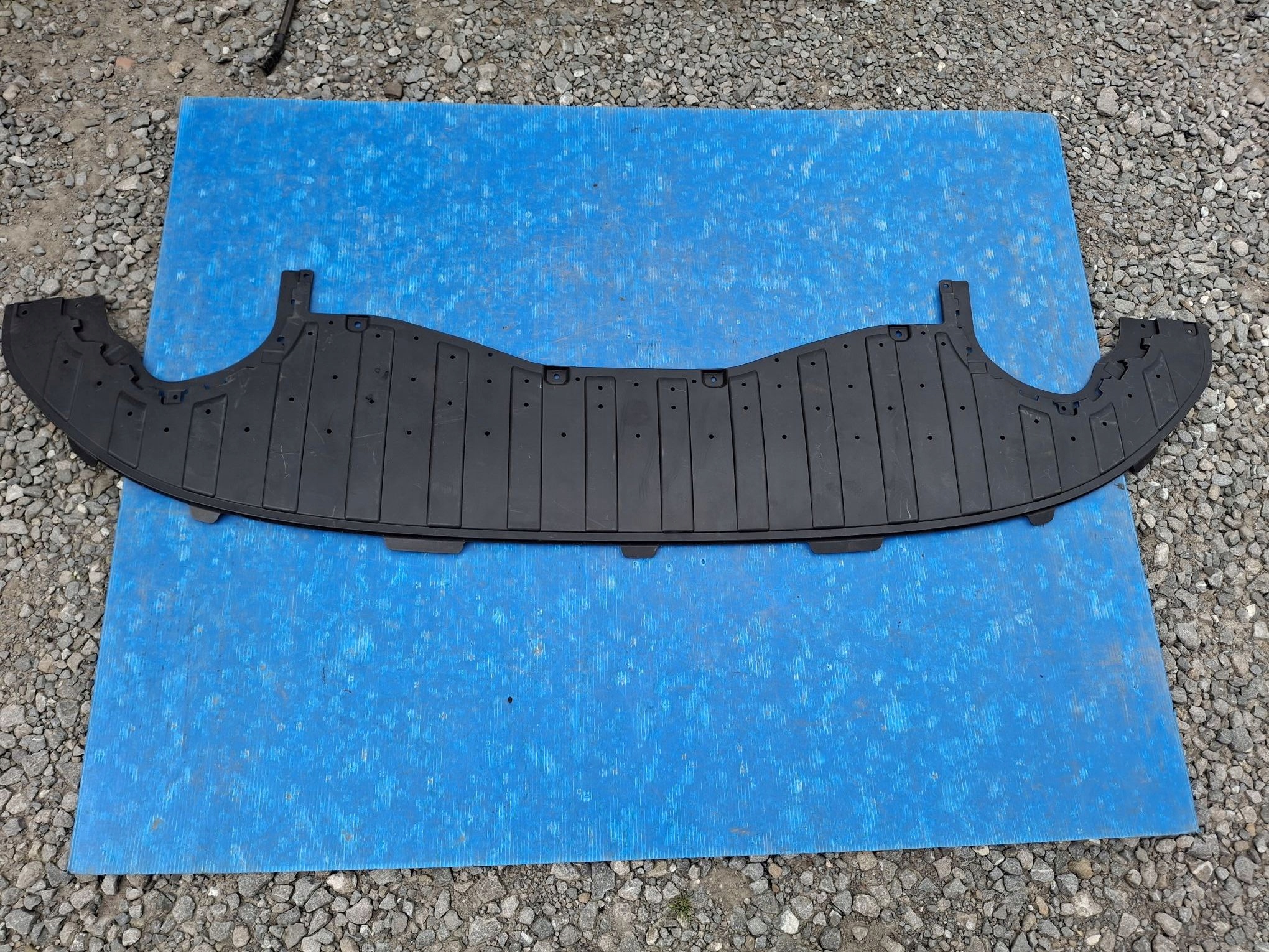 cover below front bumper SKODA ENYAQ 2020R->