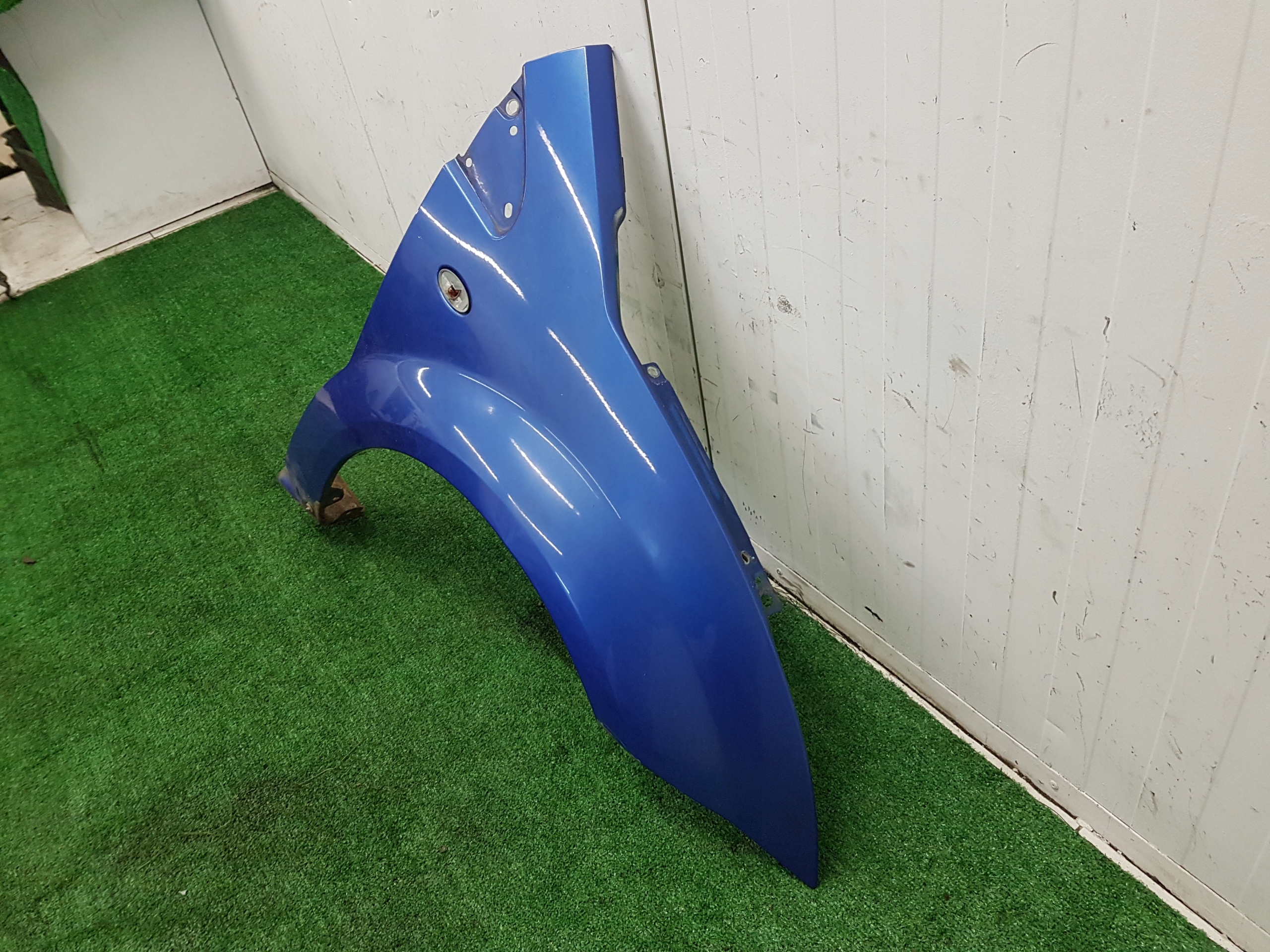 fender right front CITROEN C2
