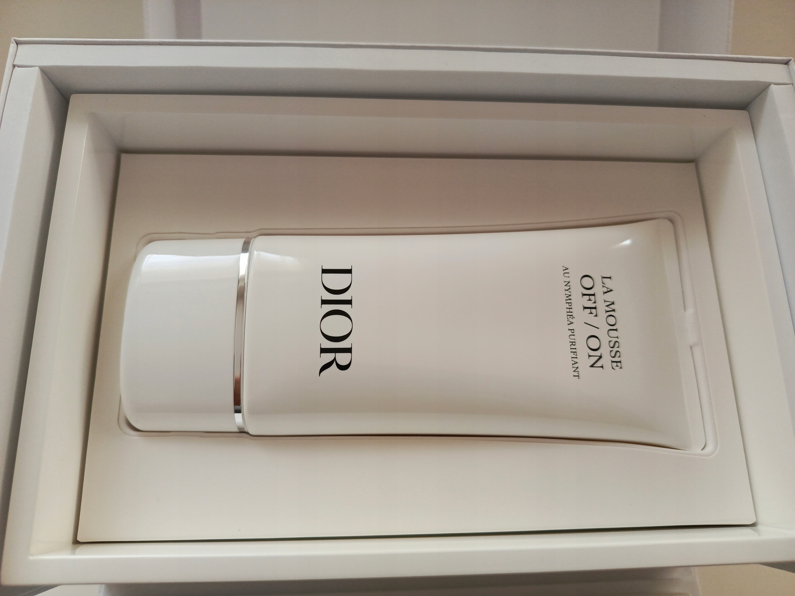 Dior Sada Zrcátko La Mousse Off On