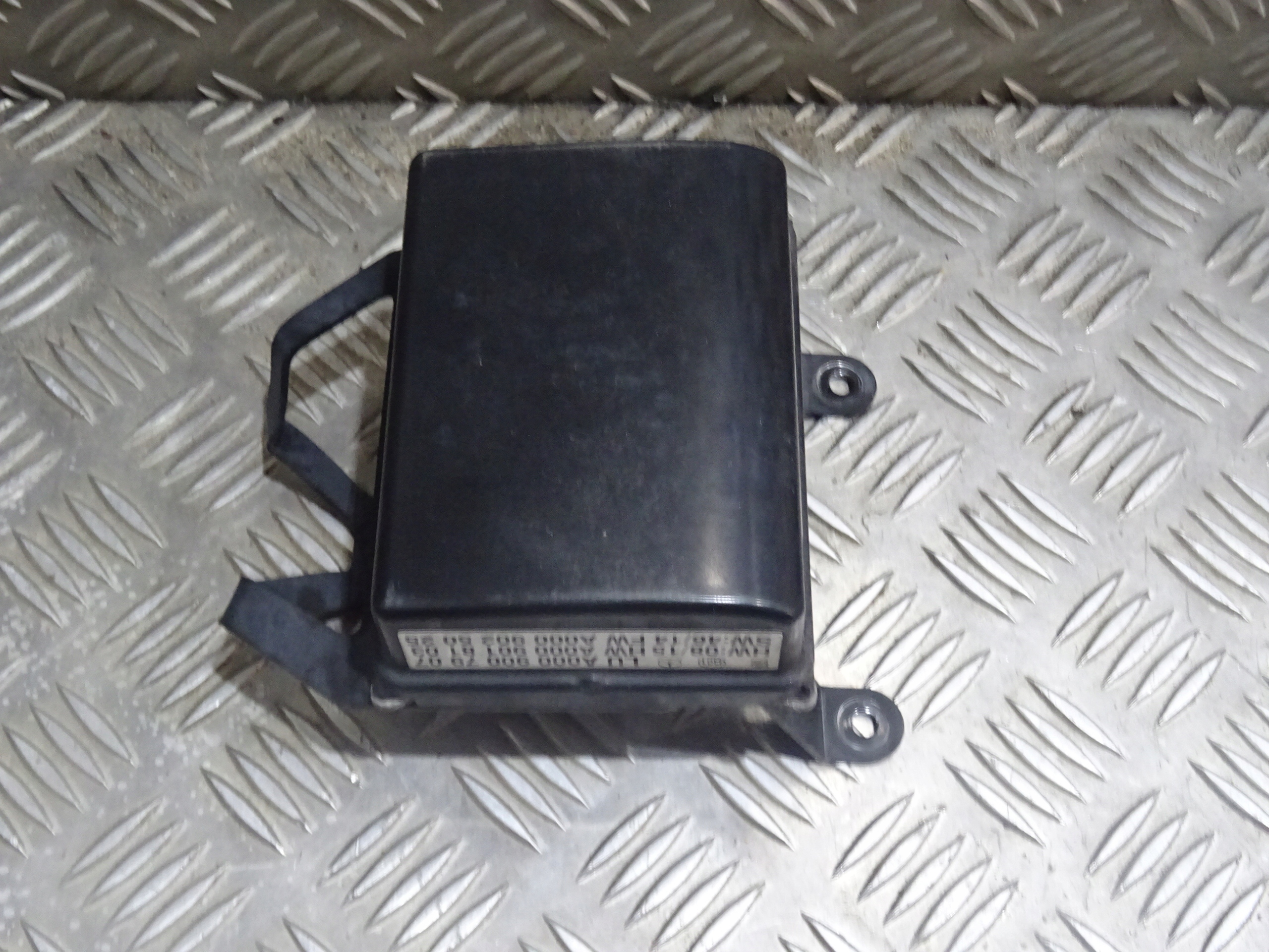 MERCEDES W217 63 AMG MODUL RADAR DISTRONIC A0009018103