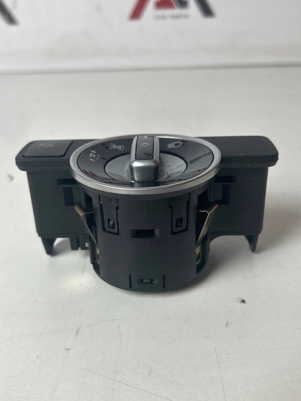 light switch Mercedes W204 W207 W212