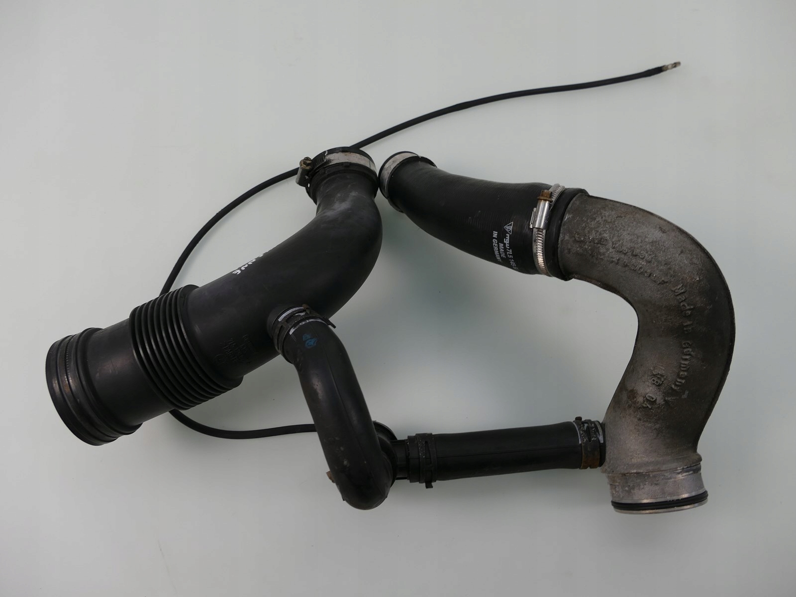 PORSCHE CAYENNE 9P 7L 4.5 T wiring air pipe
