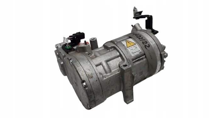 KIA HYUNDAI SPRĘŻARKA KLIMATYZACJI HES33 CA600NX6AA03 - SPRAWNA