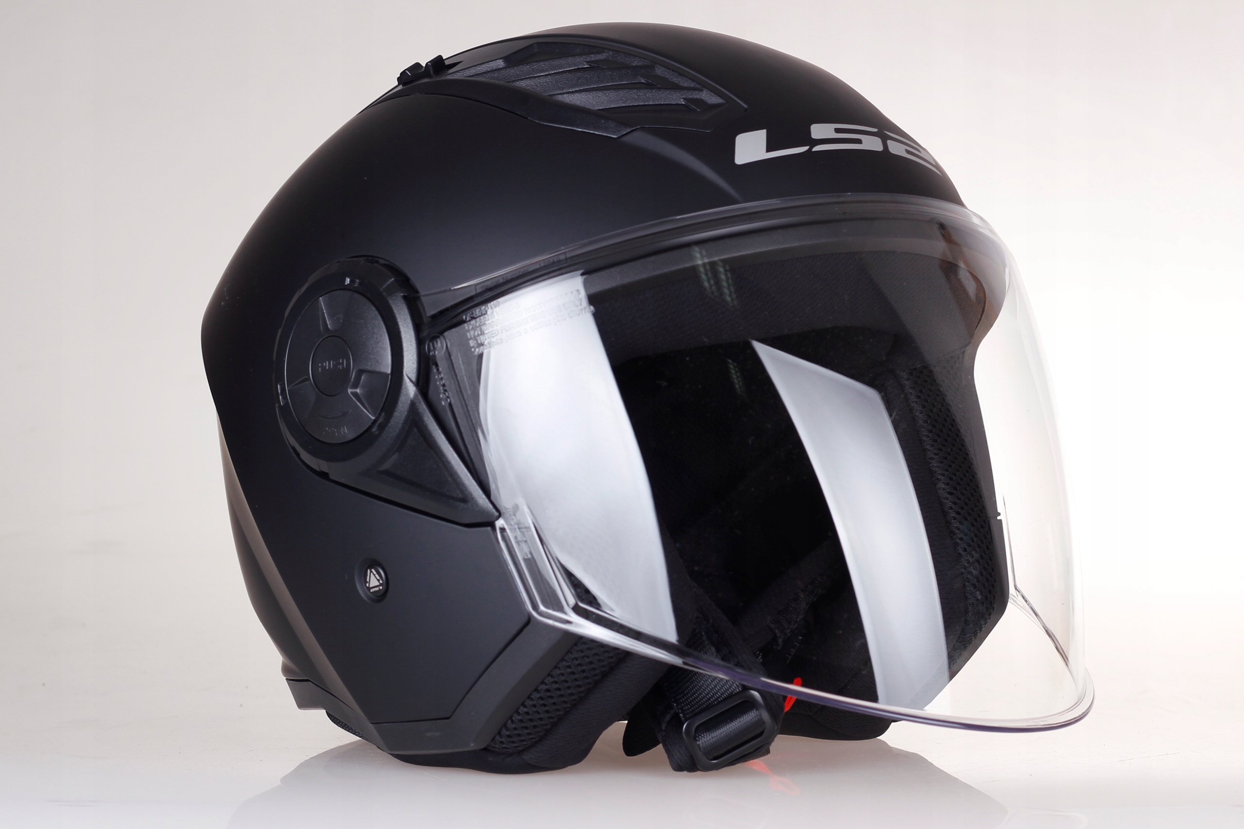 LS2 OF616 AIRFLOW II BLACK MAT KASK OTWARTY JET ECE 22.06 Producent LS2