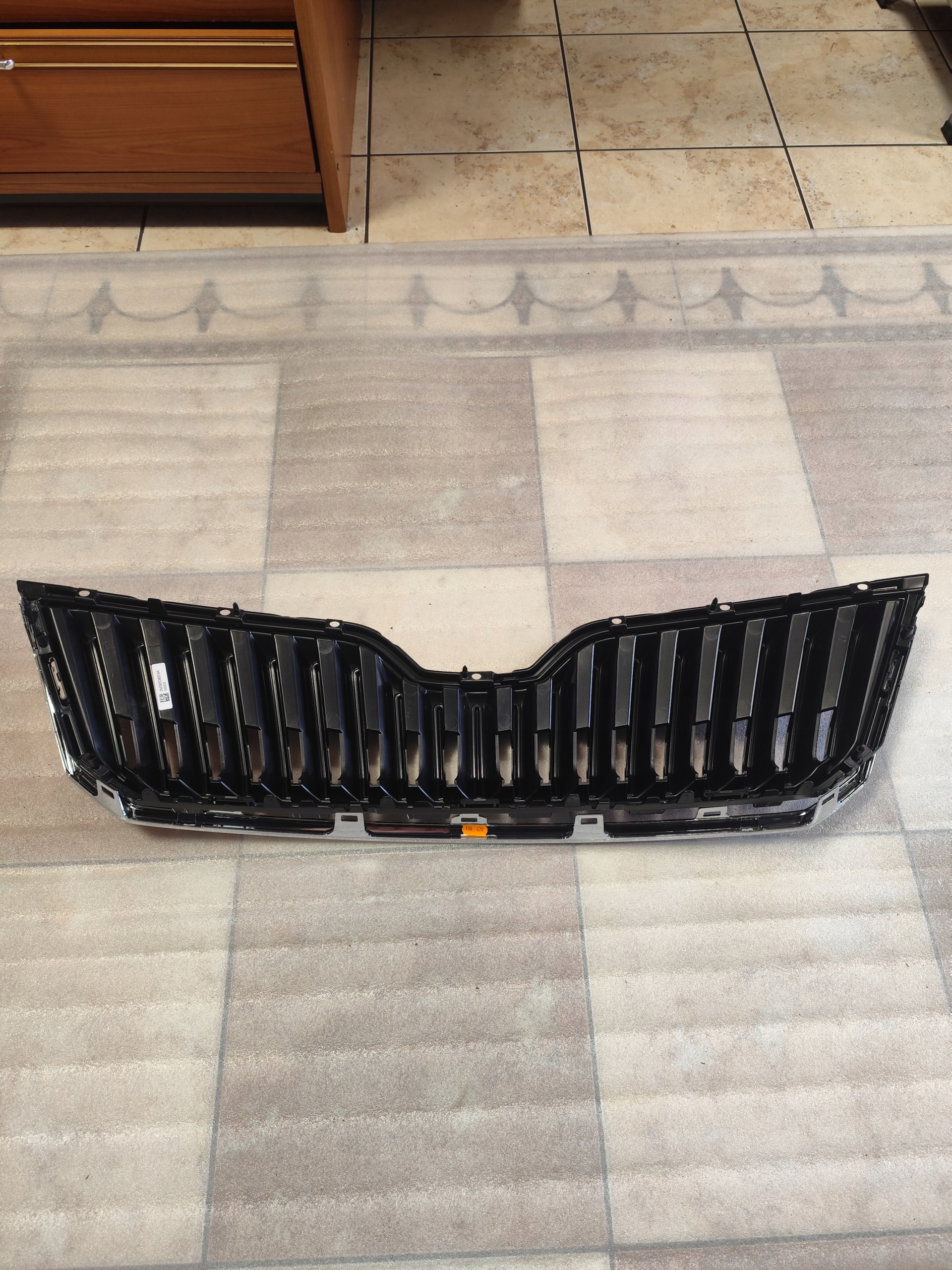 Skoda Superb 3U Kühlergrill FRONTGRILL Kühlergitter 3V0853653A - Thumbnail 9