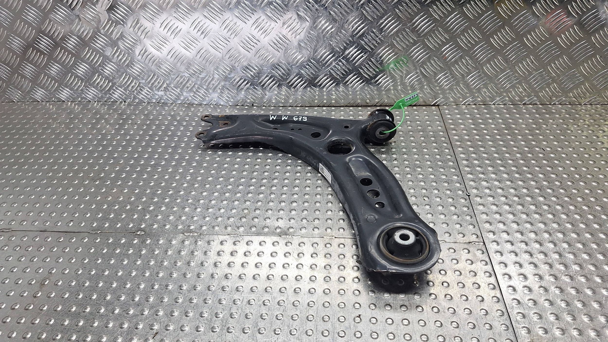 arm left front 5Q0407151J AUDI A3 8V OCTAVIA III LEON III 5F GOLF VII