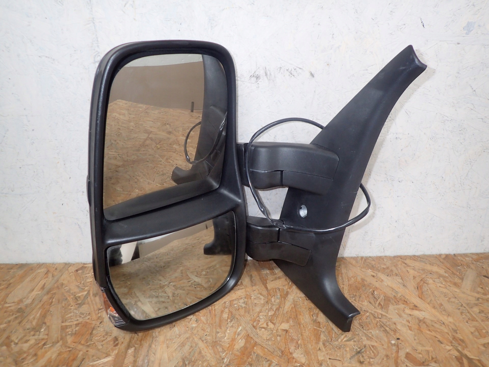 left mirror IVECO DAILY 4 IV 2009-2011R 4 PINY VM-6950L