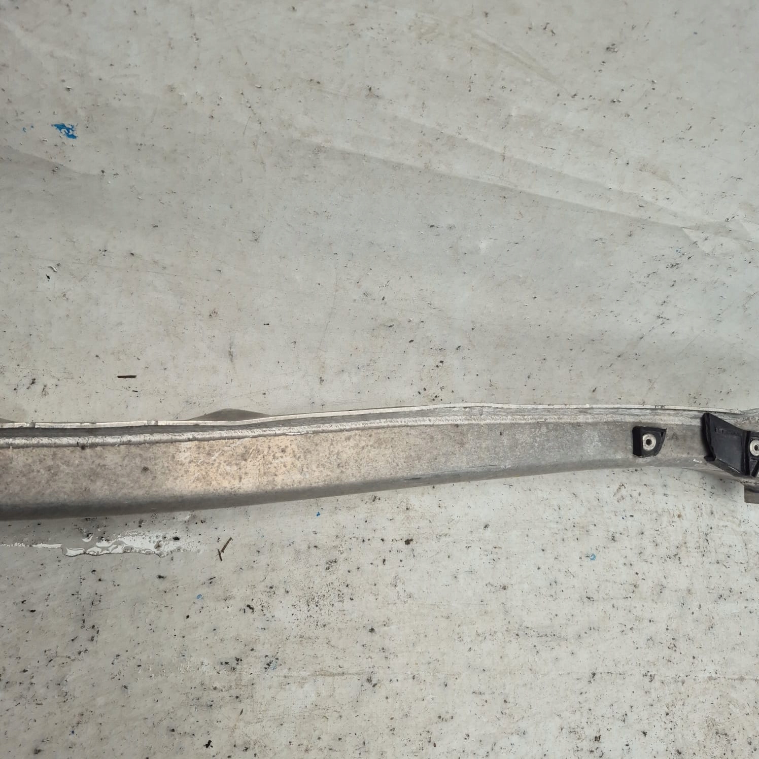 AUDI A4 B9 8W0 sider front front below front bumper 8W0807113