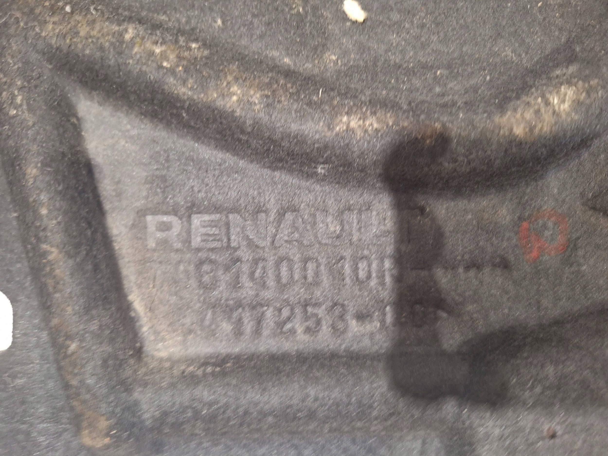 cover lower chassis 748140010R RENAULT MEGANE V E-TECH 22