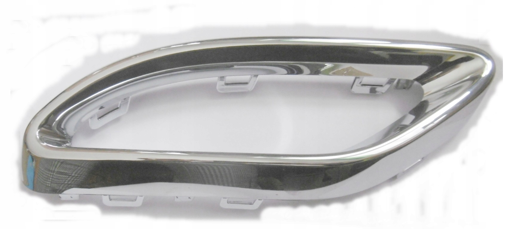 A0008850174 - MERCEDES GLE W166 наконечник выхлопной трубы левый