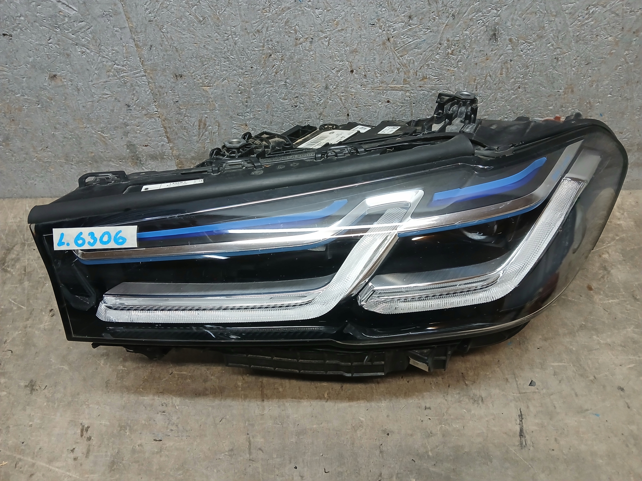 light front left BMW BMW V 5 G30 G31 LIFT LASER A5388D5-04