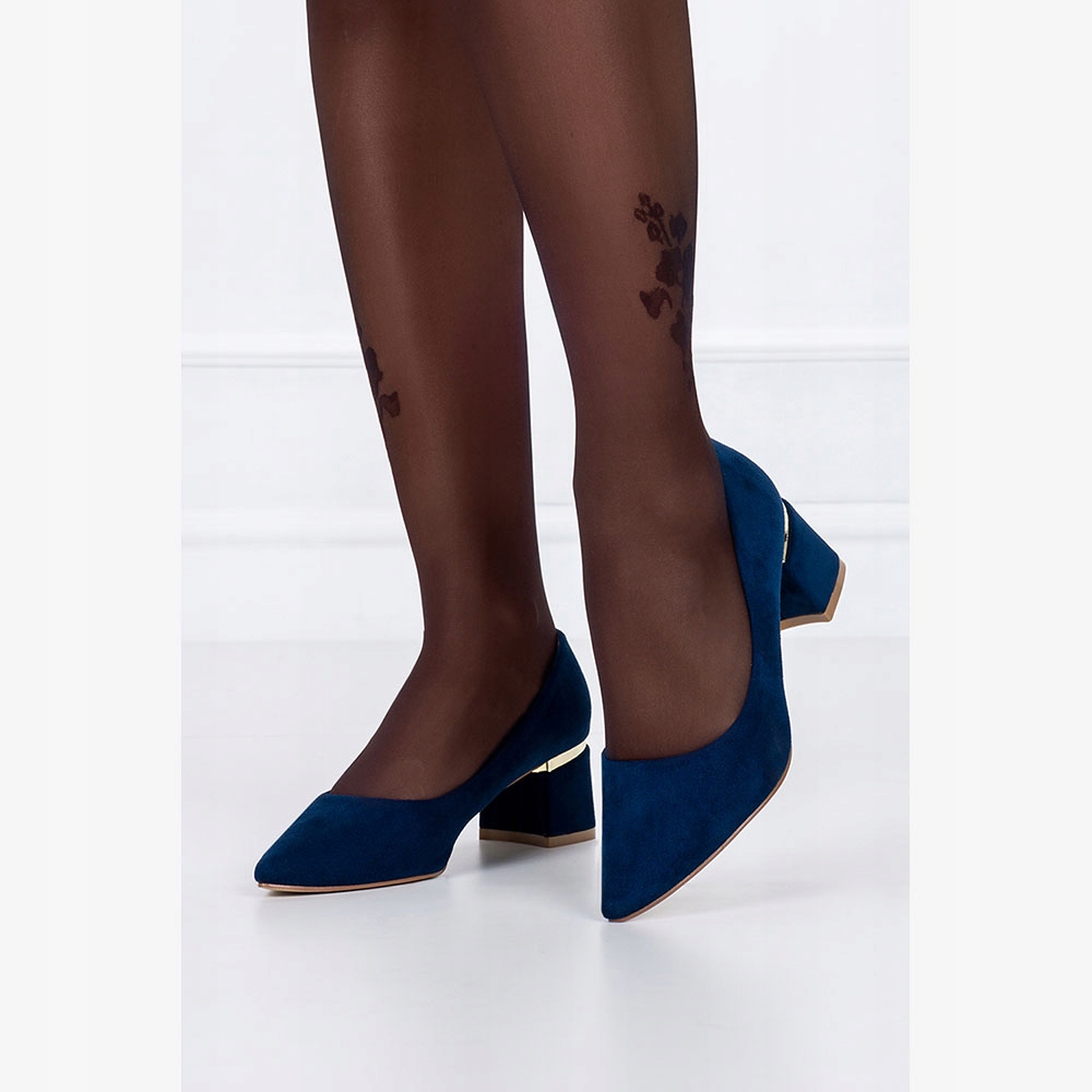 CZÓŁENKA DAMSKIE NA NISKIM STABILNYM OZDOBNYM OBCASIE KLOCKU SZPIC NEW 36 Marka Casu