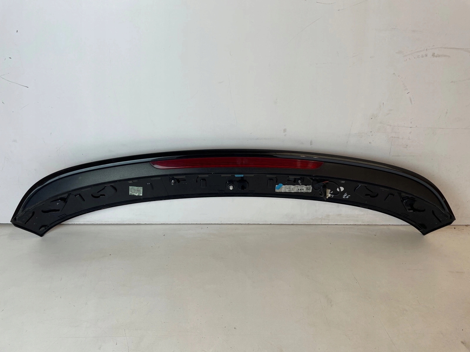Spoiler lotka visor bonnet boot Audi A1 8X LY9T