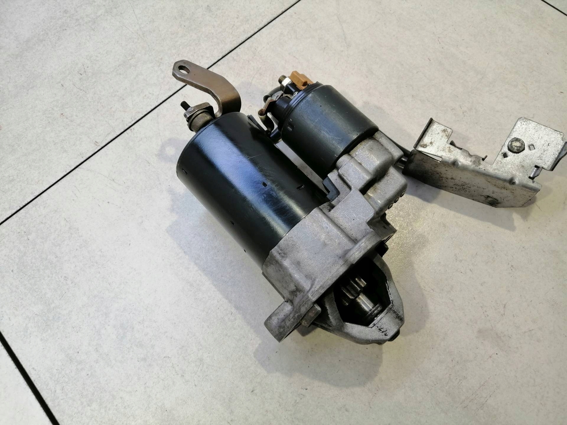 starter PASSAT B5 LIFT 1.6 0001107073