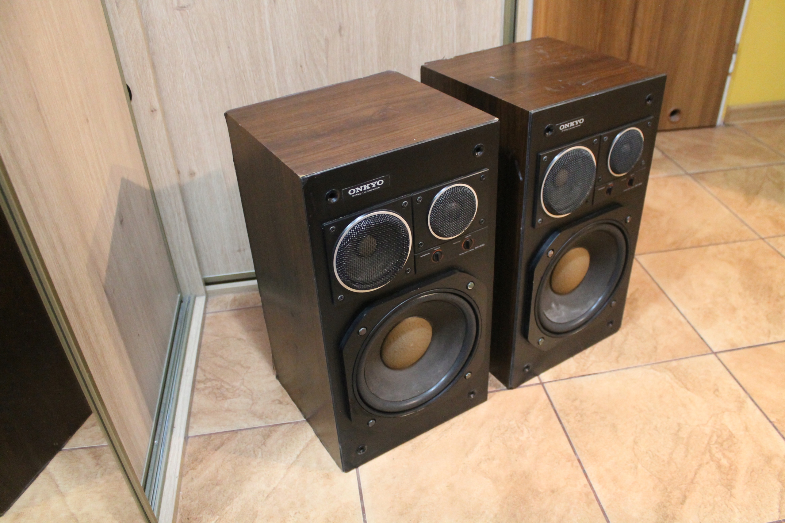 Audio Soundbars Onkyo Skw 320 Skw 320x Onkyo ONKYO SKF-240F Speaker Set —  SpenCertified