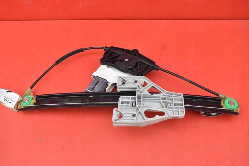 window regulator right rear part 8K0959812 AUDI A4 B8 KOMBI 07-11