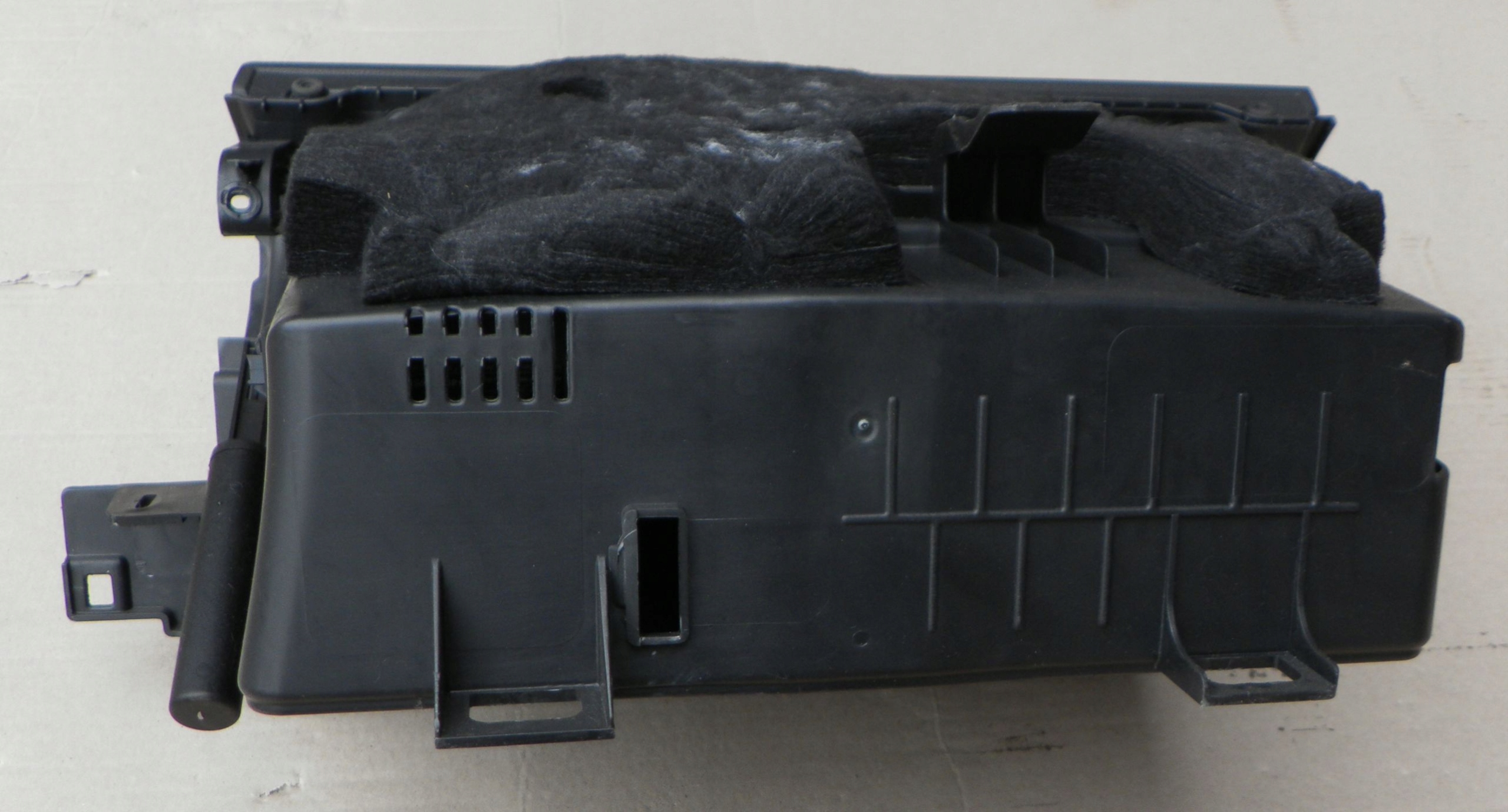 MERCEDES w169 европа бардачок пассажира