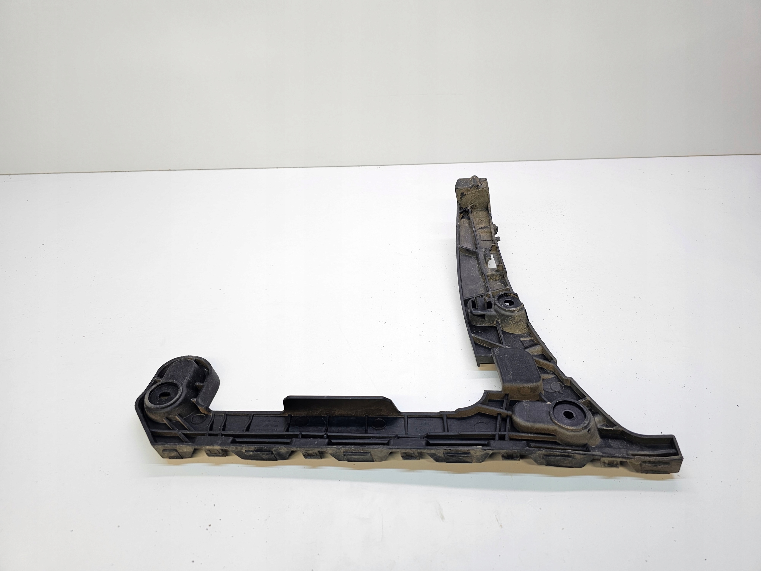 bumper bracket right rear part AUDI A4 B9 sedan 8W5807454
