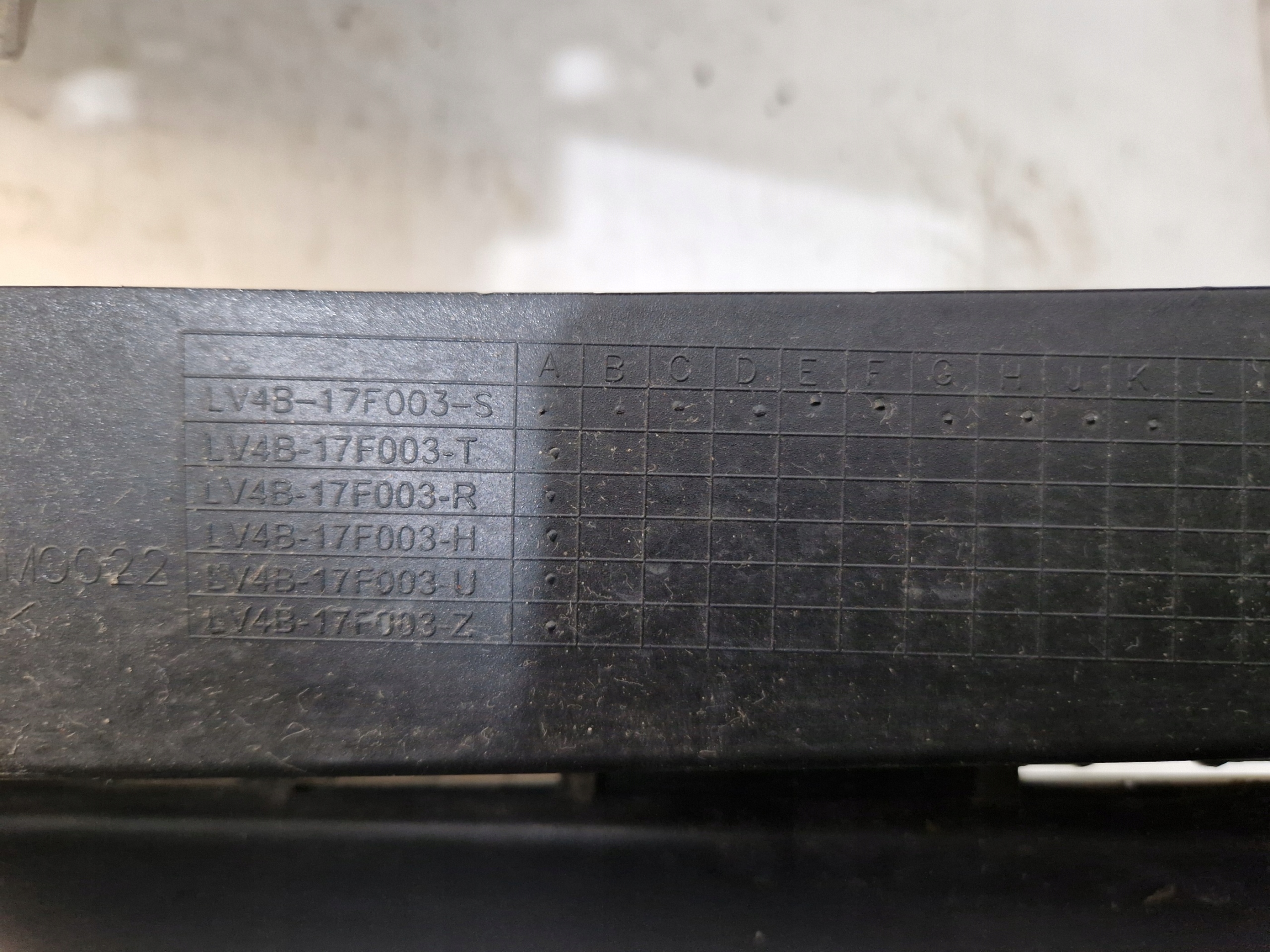 FORD KUGA MK3 III ST LINE 2019- bumper front front LV4B-17F003-S