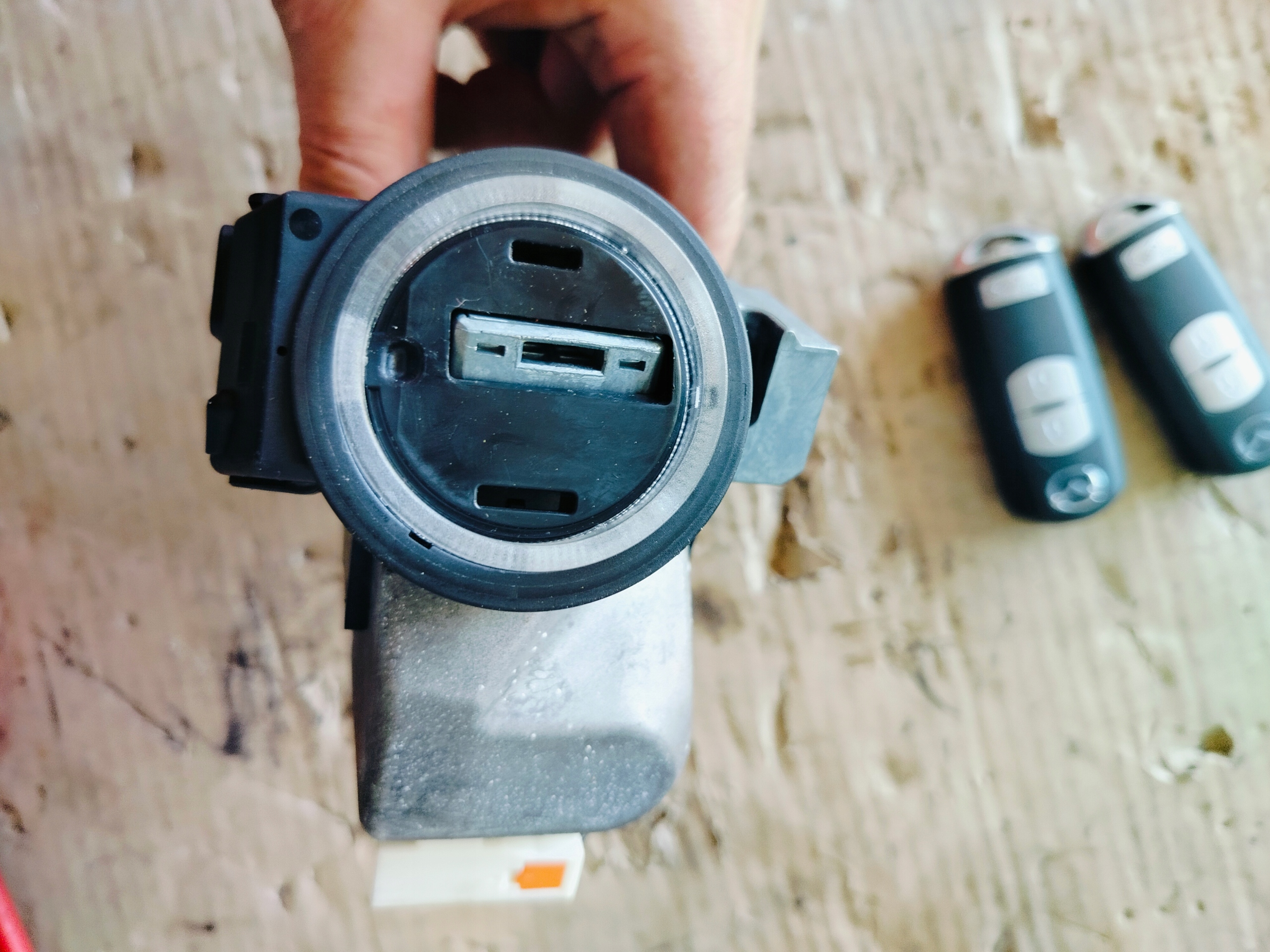 MAZDA 6 GH ignition Z KLUCZYKIEM X 2 GS1D66938A