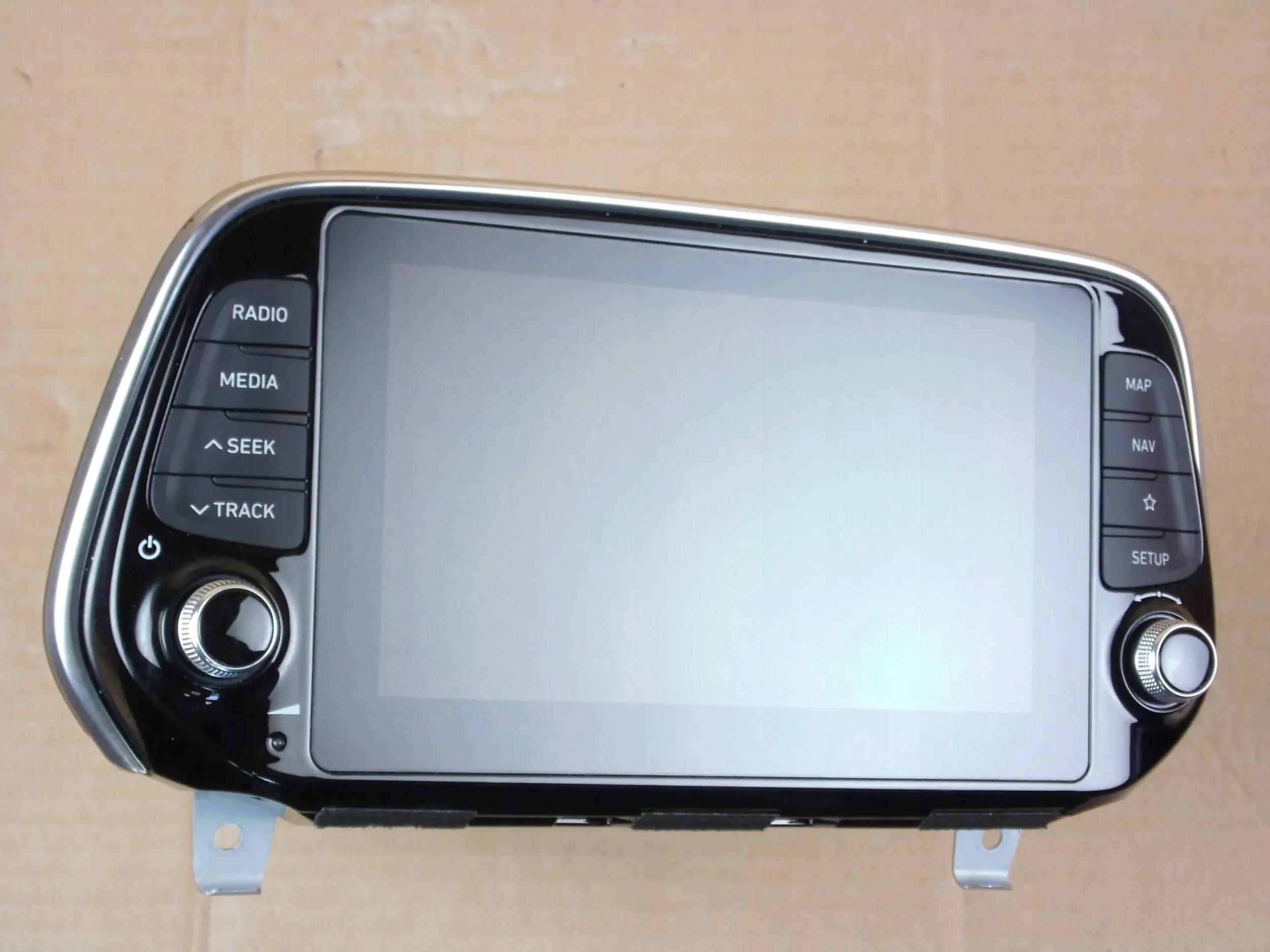 Hyundai Santa Fe IV 2018+ radio navigation display