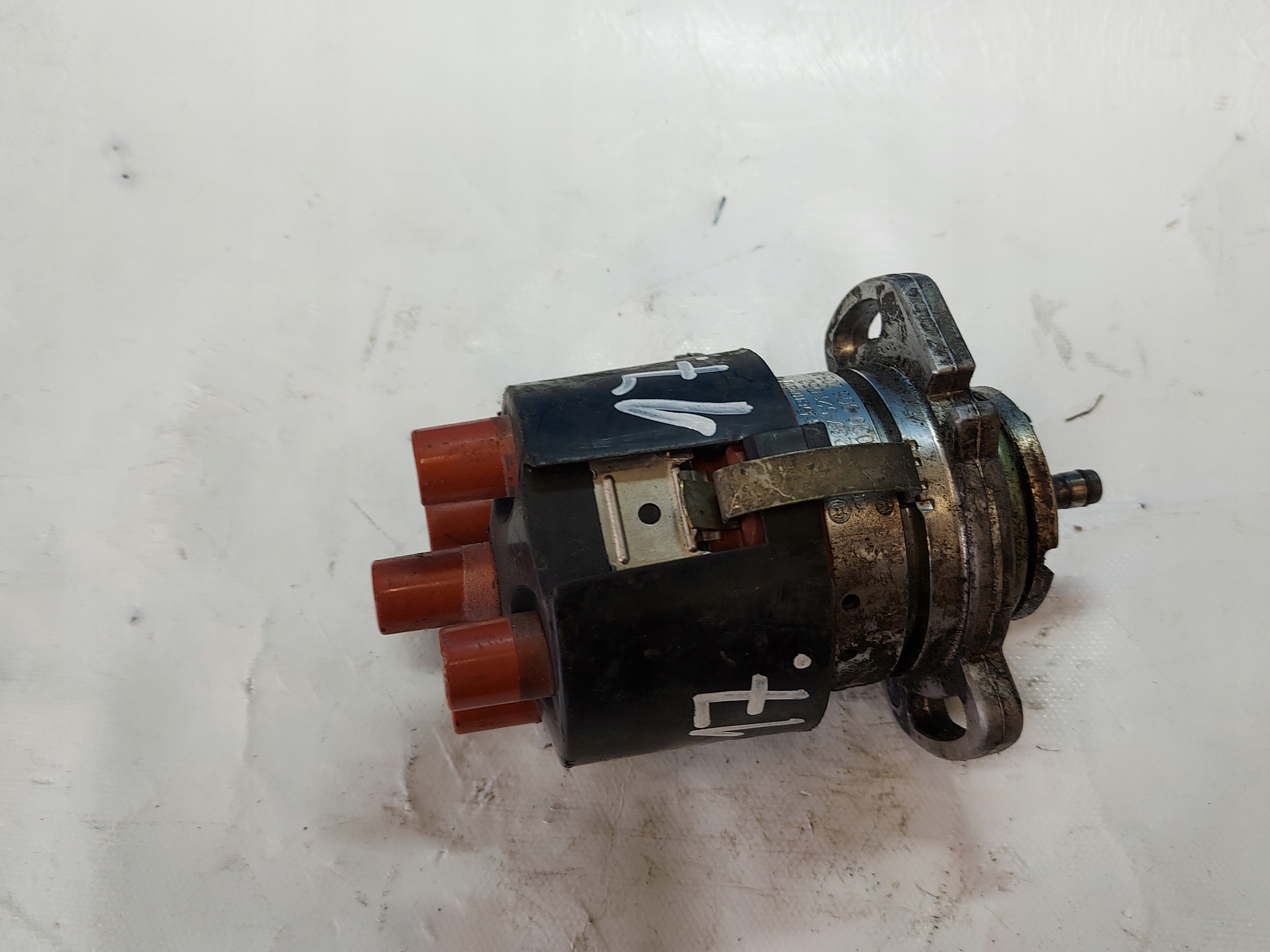 APARAT ignition VW POLO 1.0 B 030905205AA