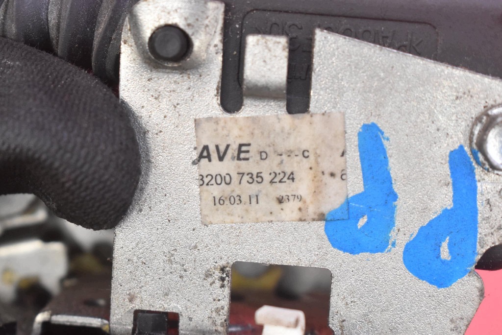 lock door right front front EU 8200735224 DACIA DUSTER 1 and 10-13