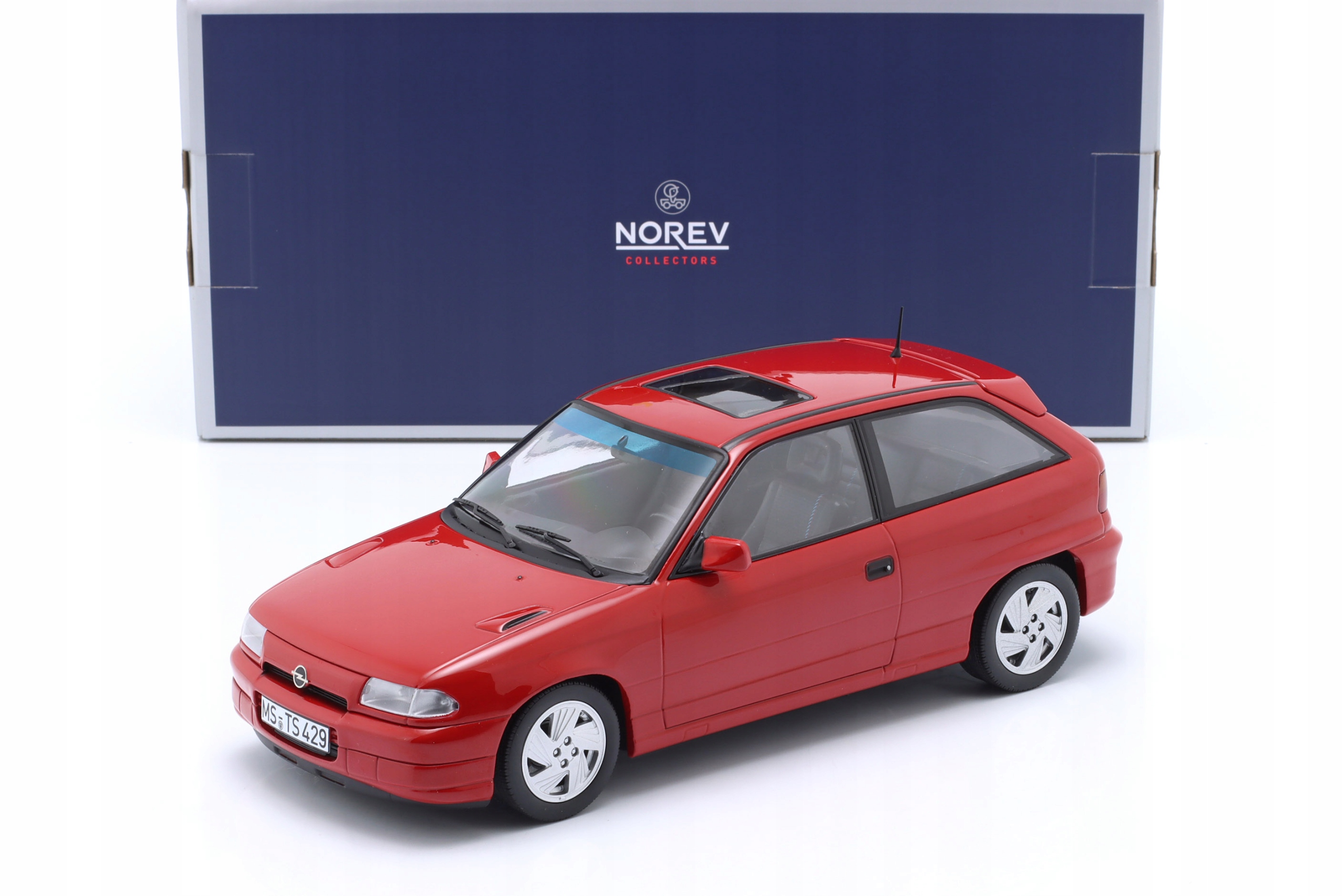 Norev Opel Astra F GSi 1992 Red 1:18