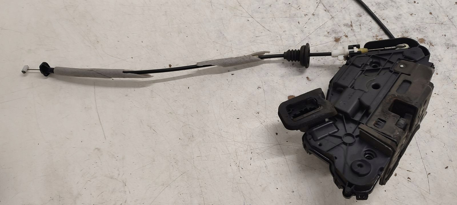 lock handle front front left VW Crafter II 7C0