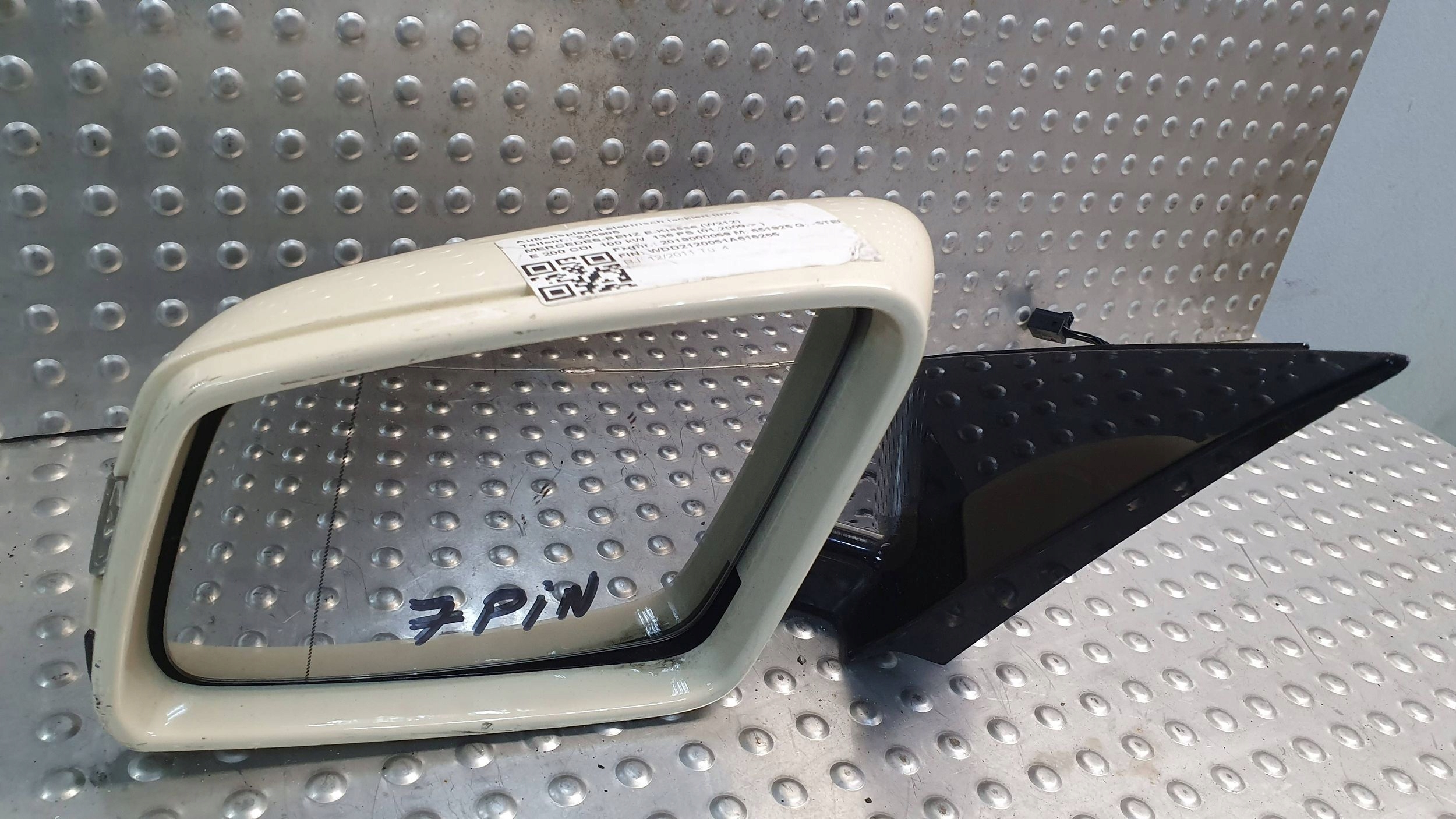 mirror left MERCEDES E-KLASA W212 09
