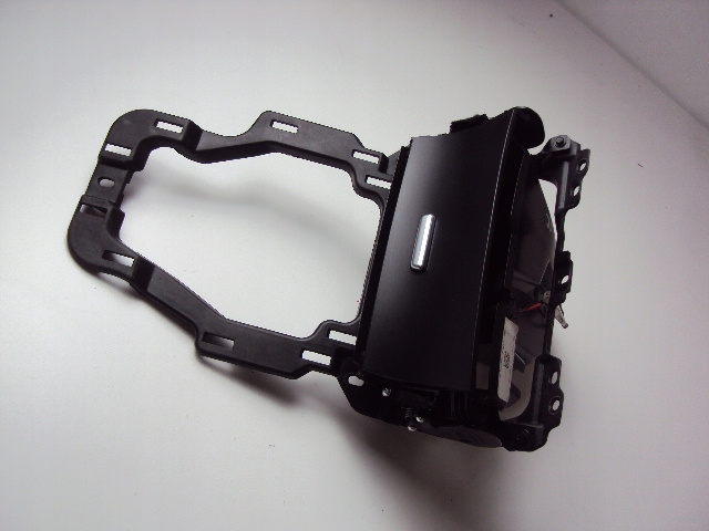 ПЕРЧАТОЧНЫЙ ЯЩИК FORD EDGE MK2 2015-