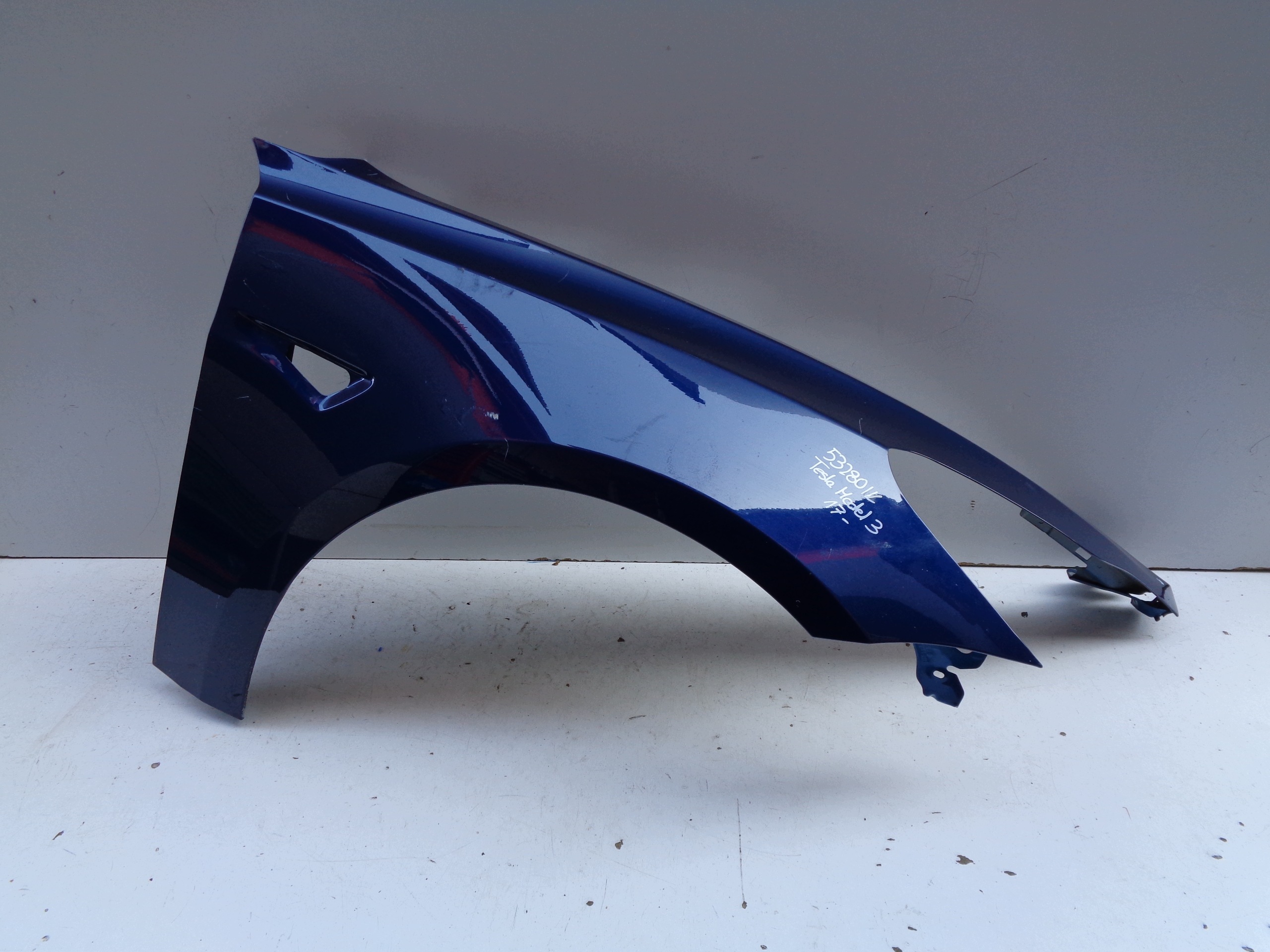fender right front TESLA MODEL 3 17- NR 53280