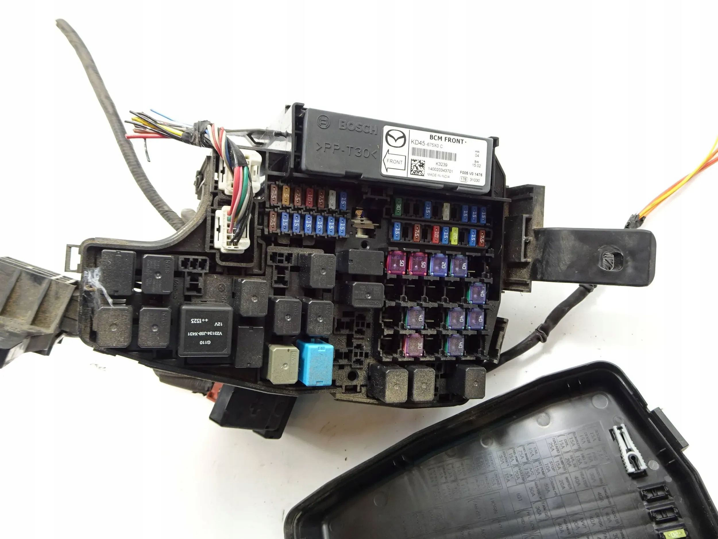 Skrzynka bezpieczników Mazda CX-5 2.2 D 12-17 r. Numer katalogowy oryginału 140020343701