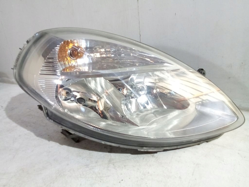 Lancia Ypsilon II light right front front